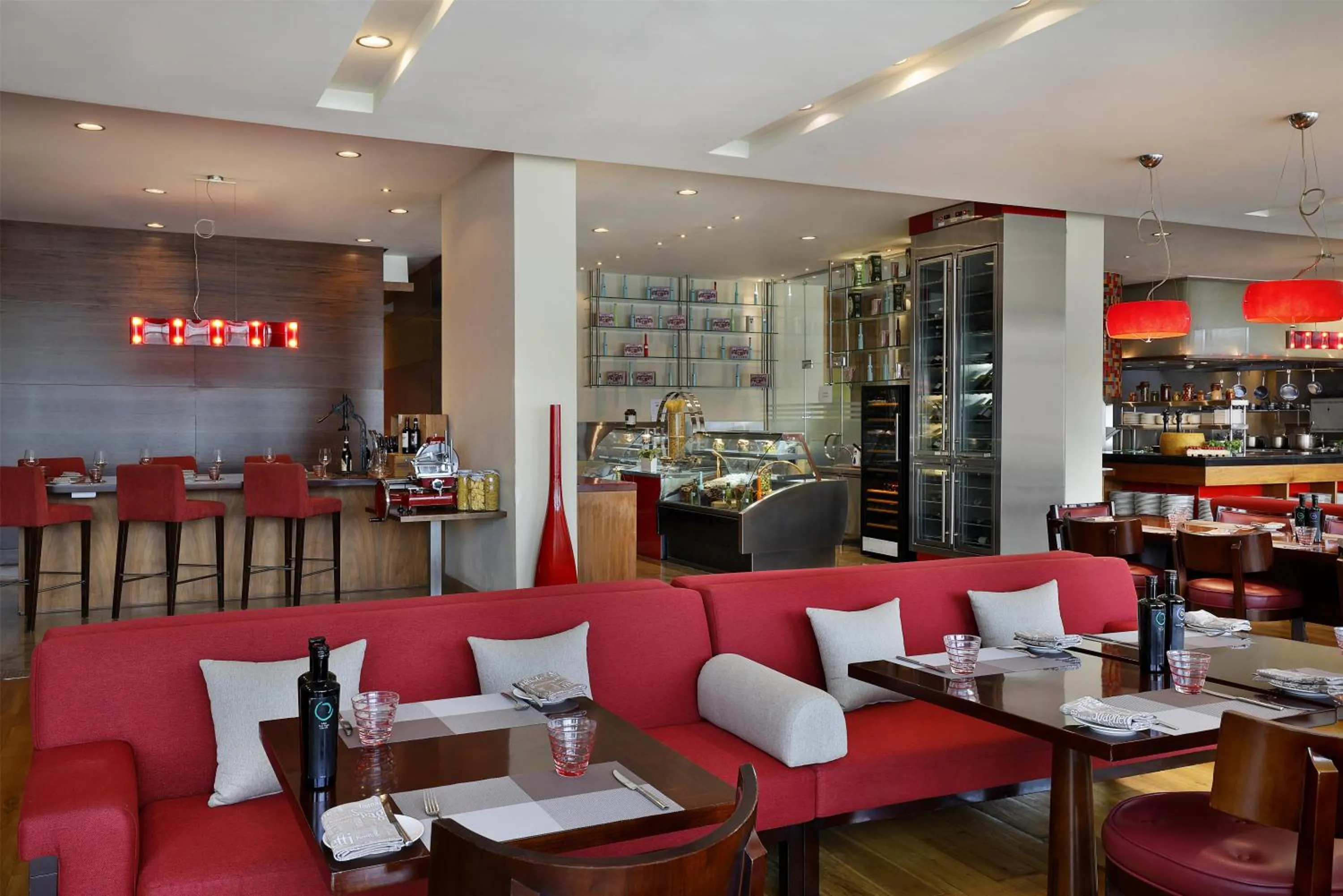 Restaurant/places to eat in Radisson Blu Hotel, Dubai Barsha Heights