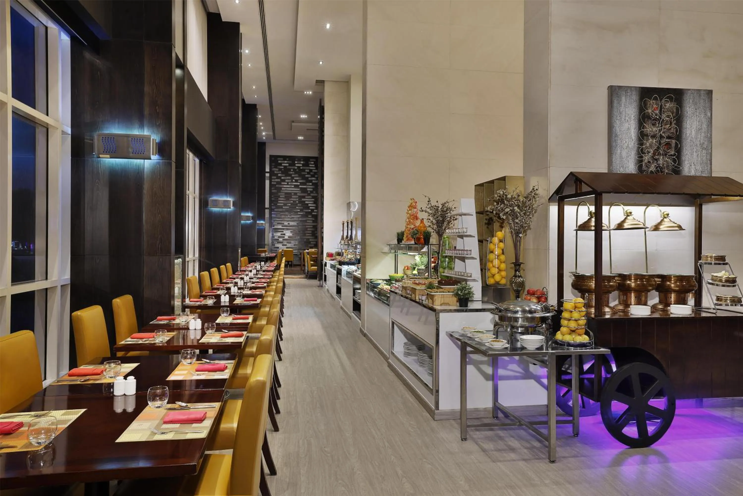 Restaurant/places to eat in Radisson Blu Hotel, Dubai Barsha Heights