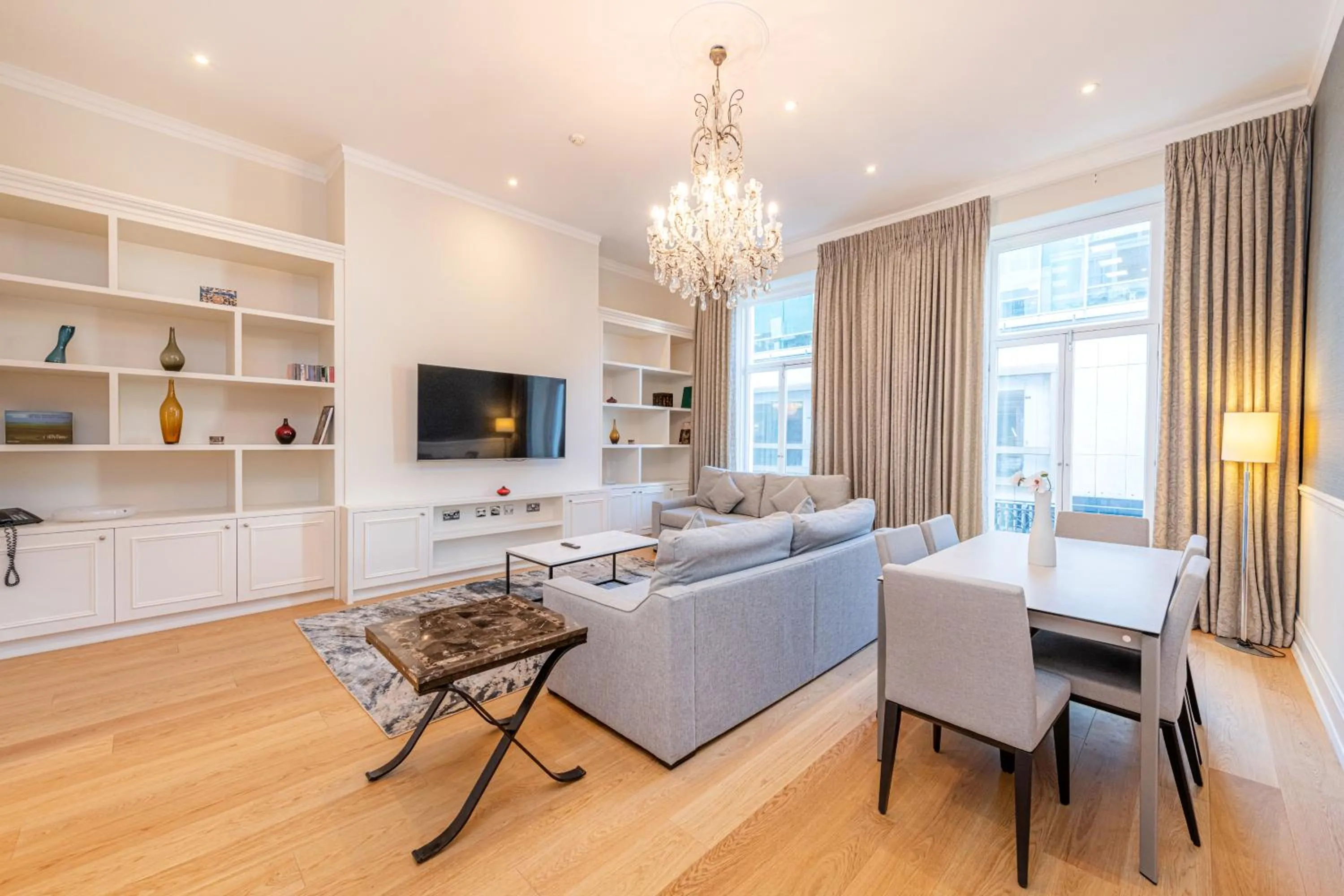 Living room in 20 Hertford Street - Mayfair Apartments