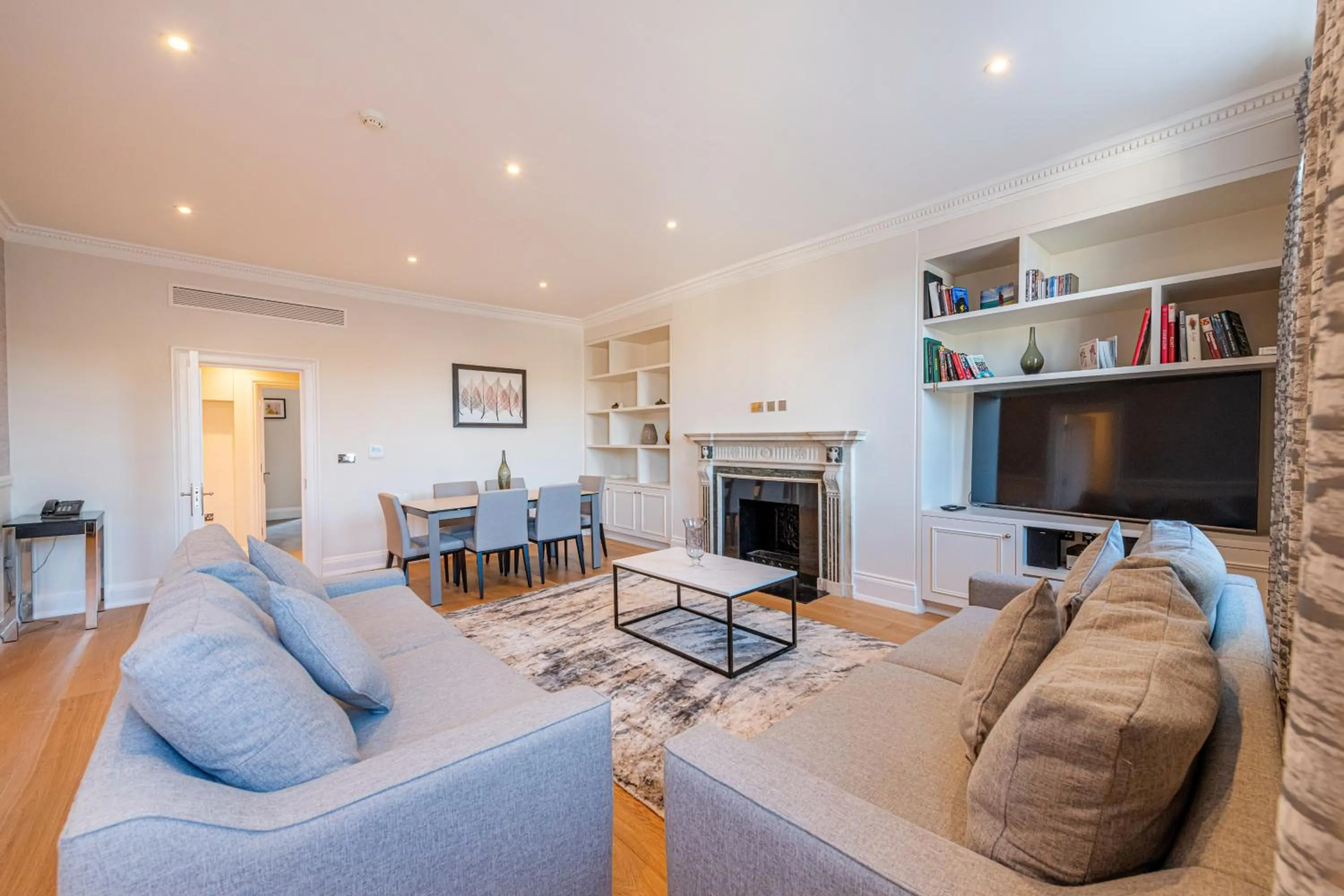 Living room in 20 Hertford Street - Mayfair Apartments