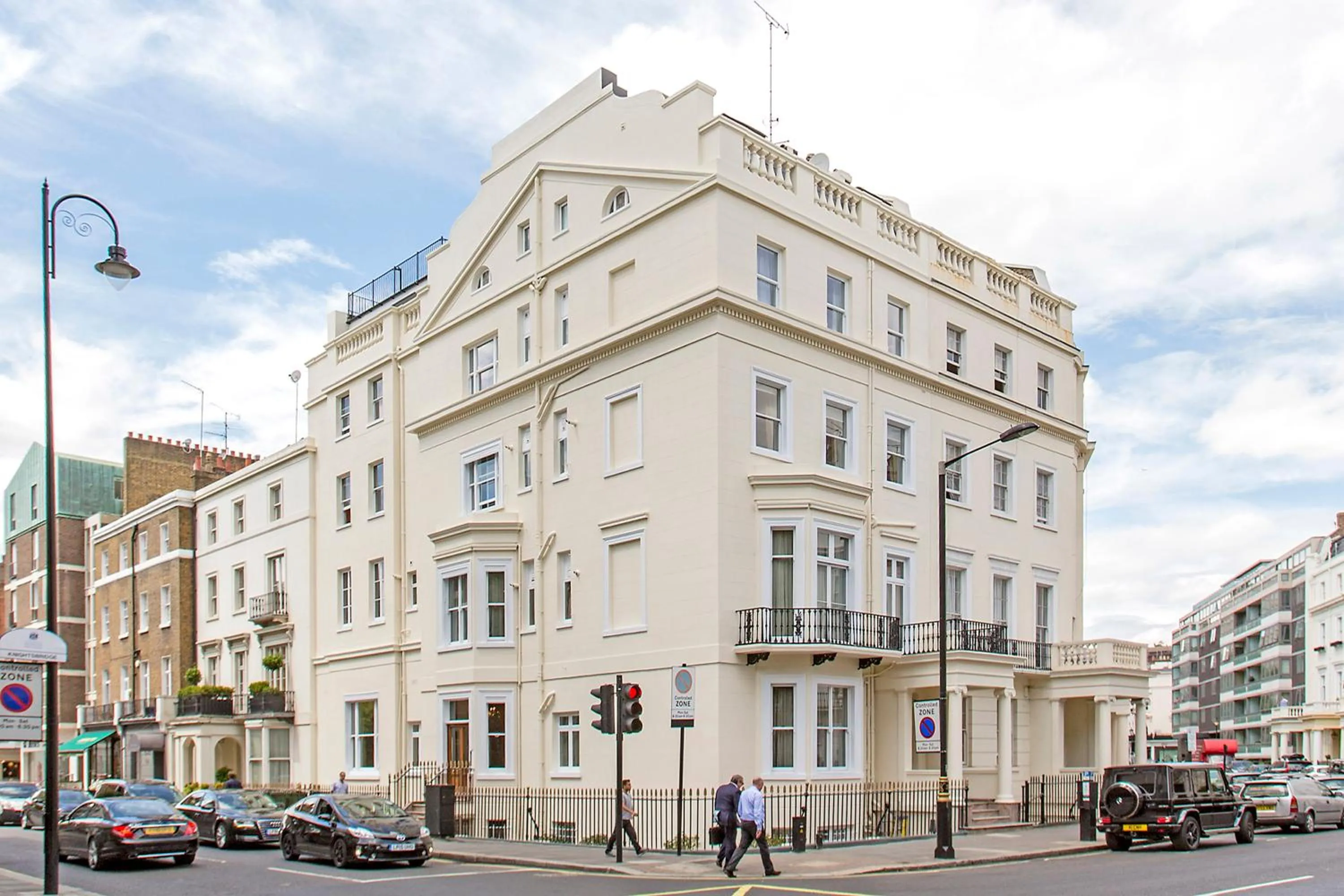 Property building in Chesham Court Knightsbridge
