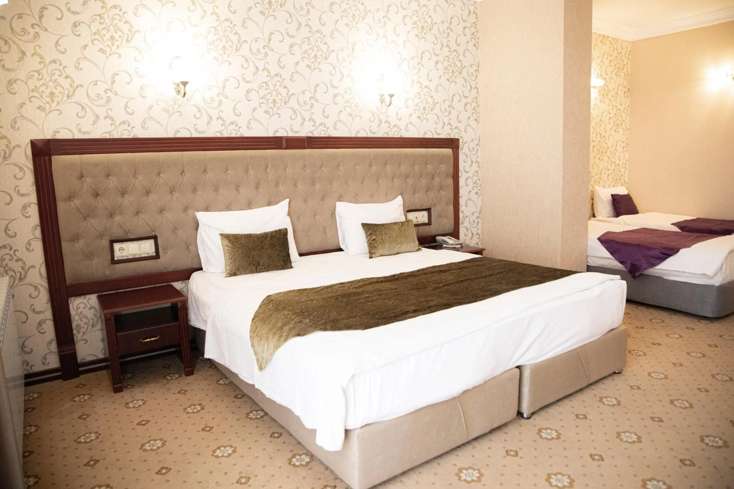 Bed in Capitol Hotel