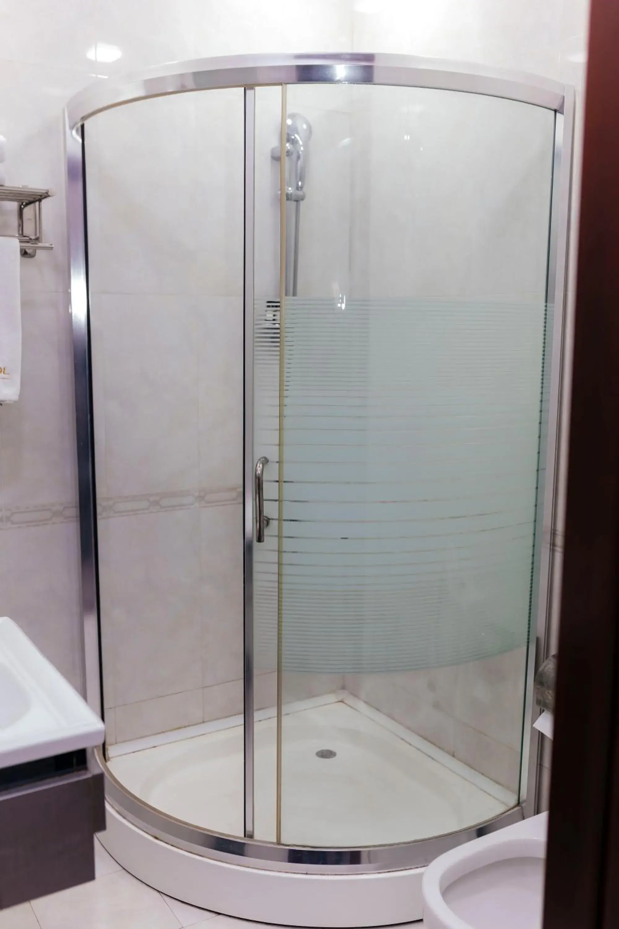 Bathroom in Capitol Hotel Bathroom in Capitol Hotel