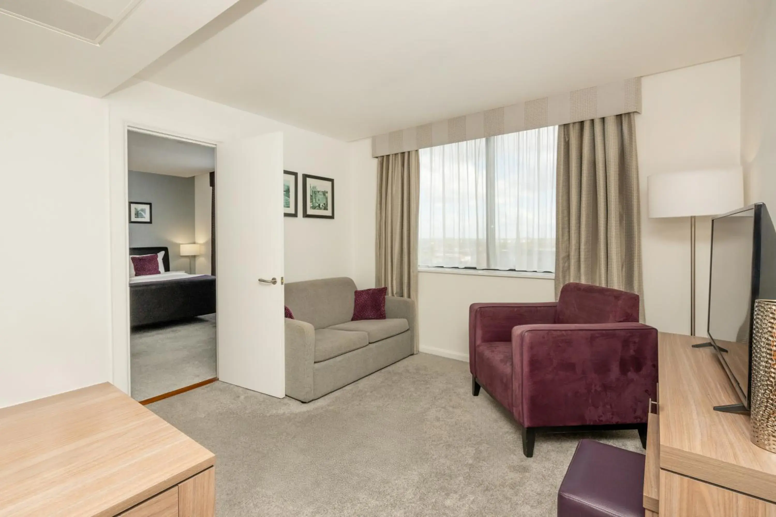 Living room in Staybridge Suites Birmingham by IHG Living room in Staybridge Suites Birmingham by IHG