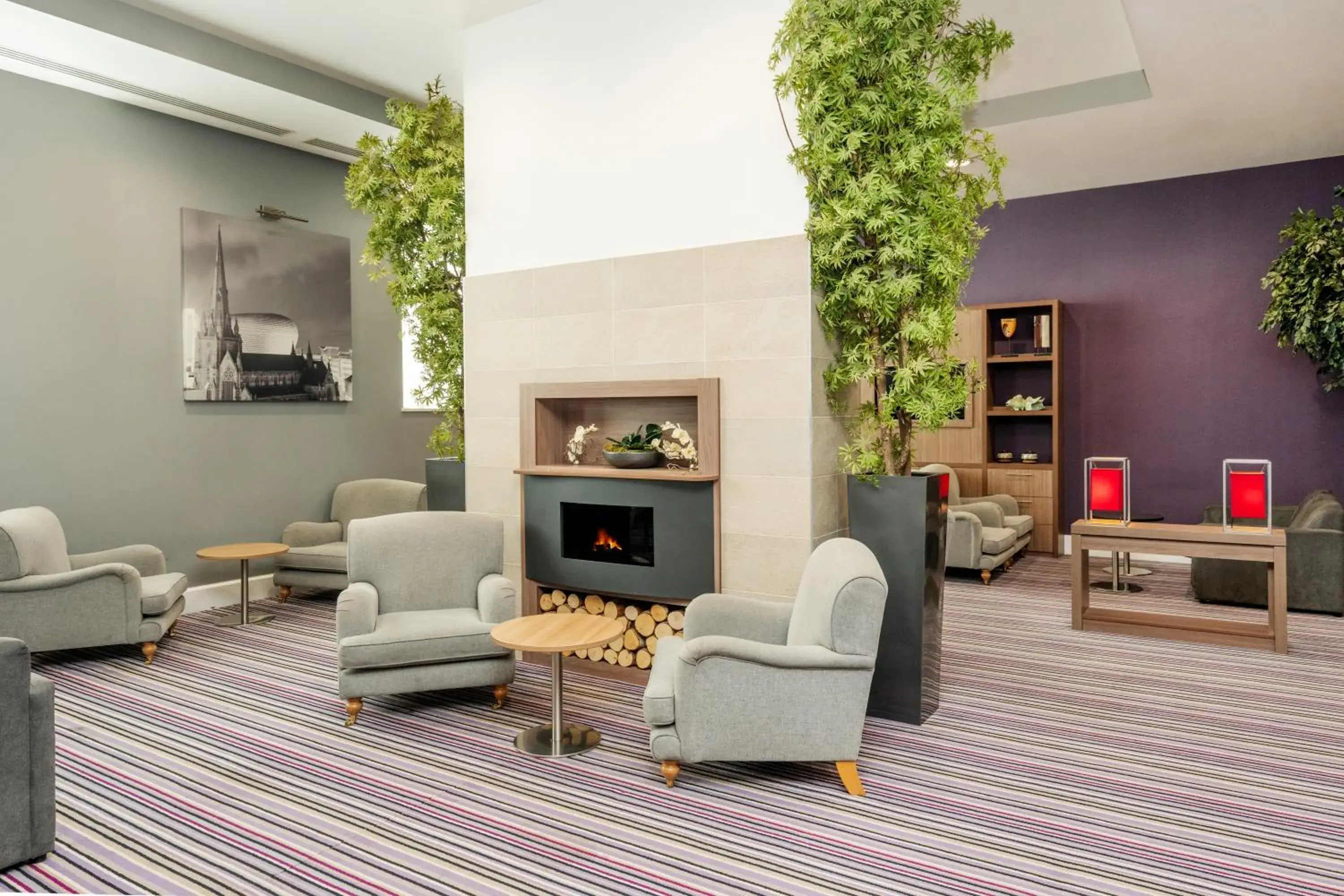 Lobby or reception in Staybridge Suites Birmingham by IHG Lobby or reception in Staybridge Suites Birmingham by IHG