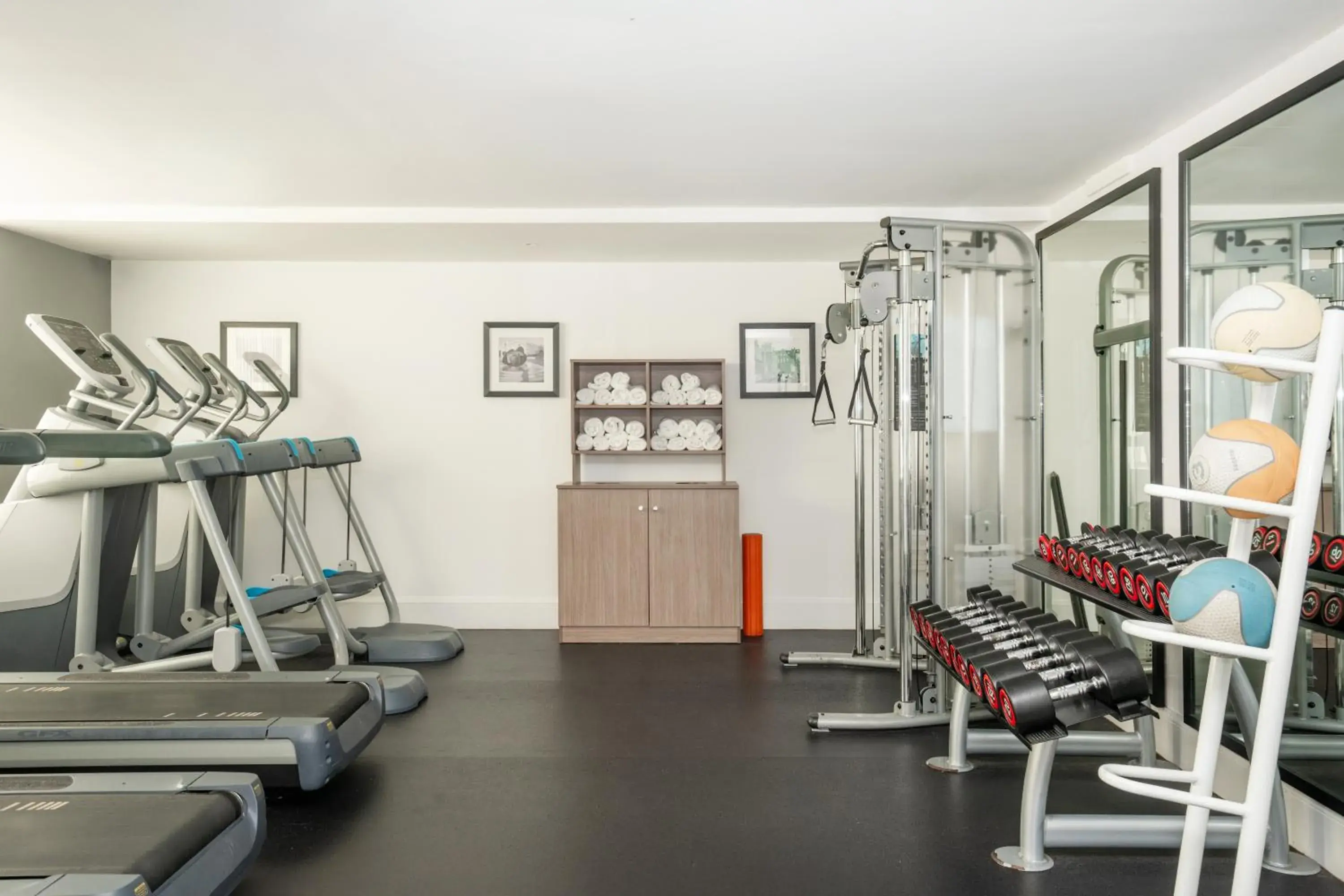 Fitness centre/facilities in Staybridge Suites Birmingham by IHG Fitness centre/facilities in Staybridge Suites Birmingham by IHG