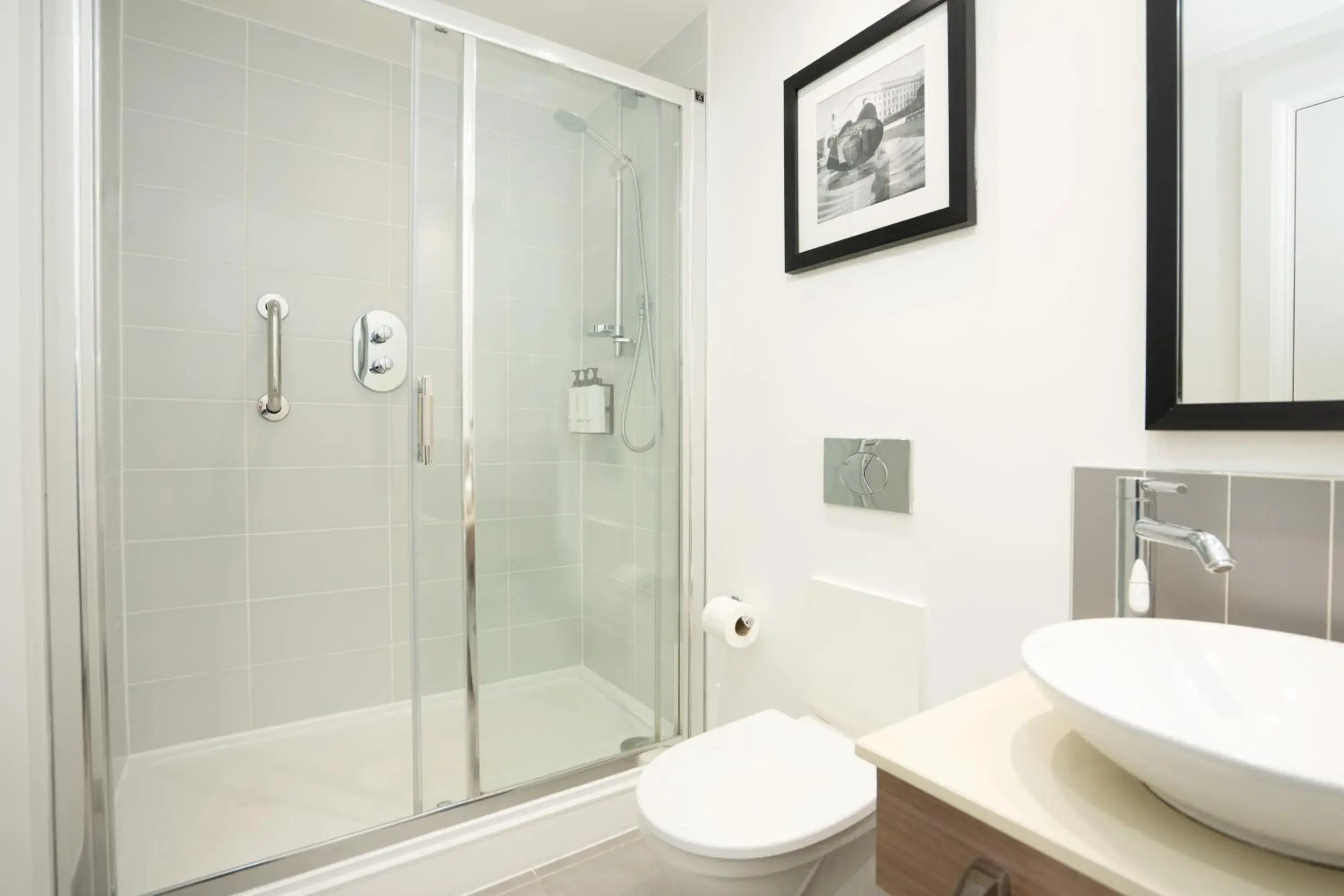 Bathroom in Staybridge Suites Birmingham by IHG Bathroom in Staybridge Suites Birmingham by IHG