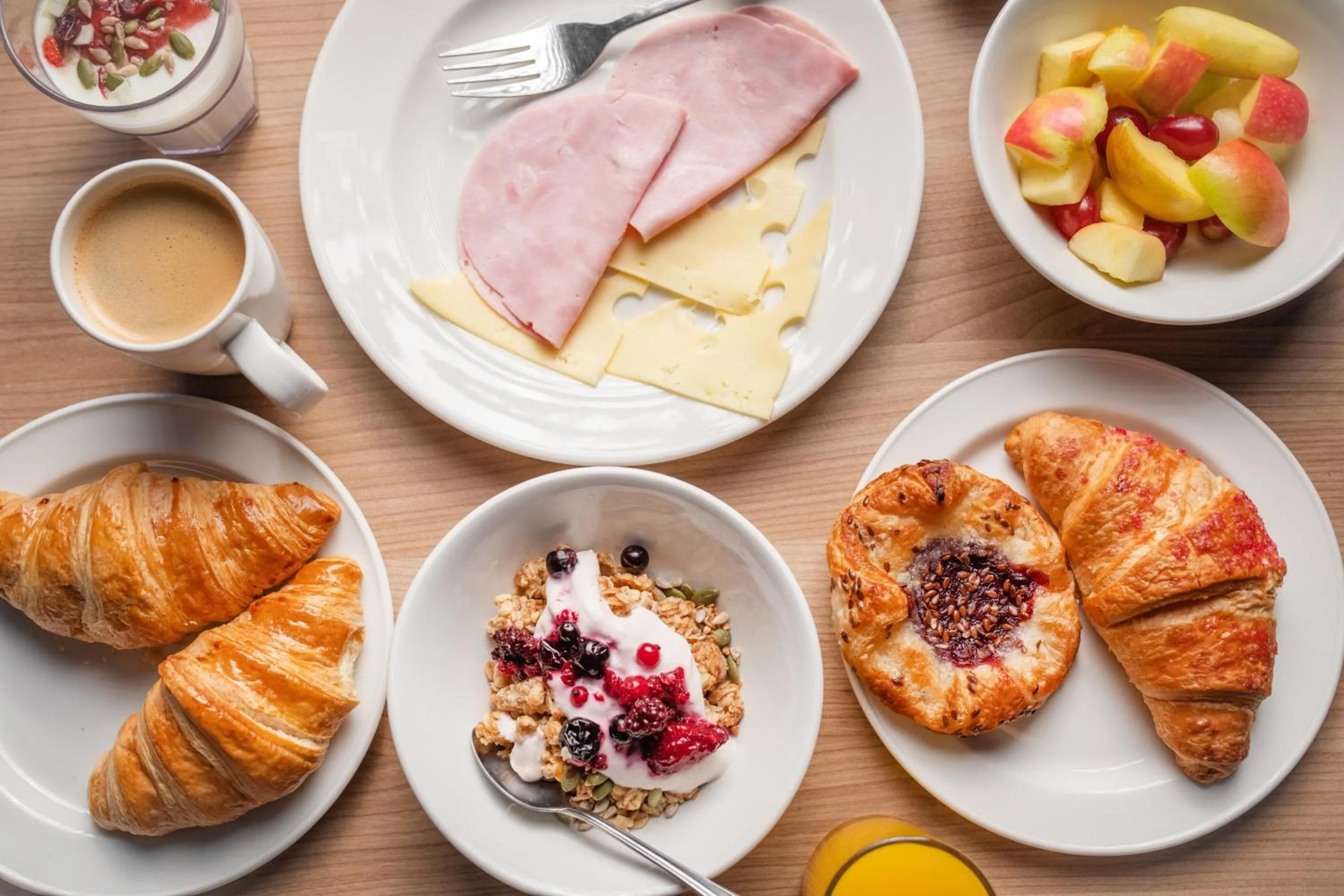 Breakfast in Staybridge Suites Birmingham by IHG