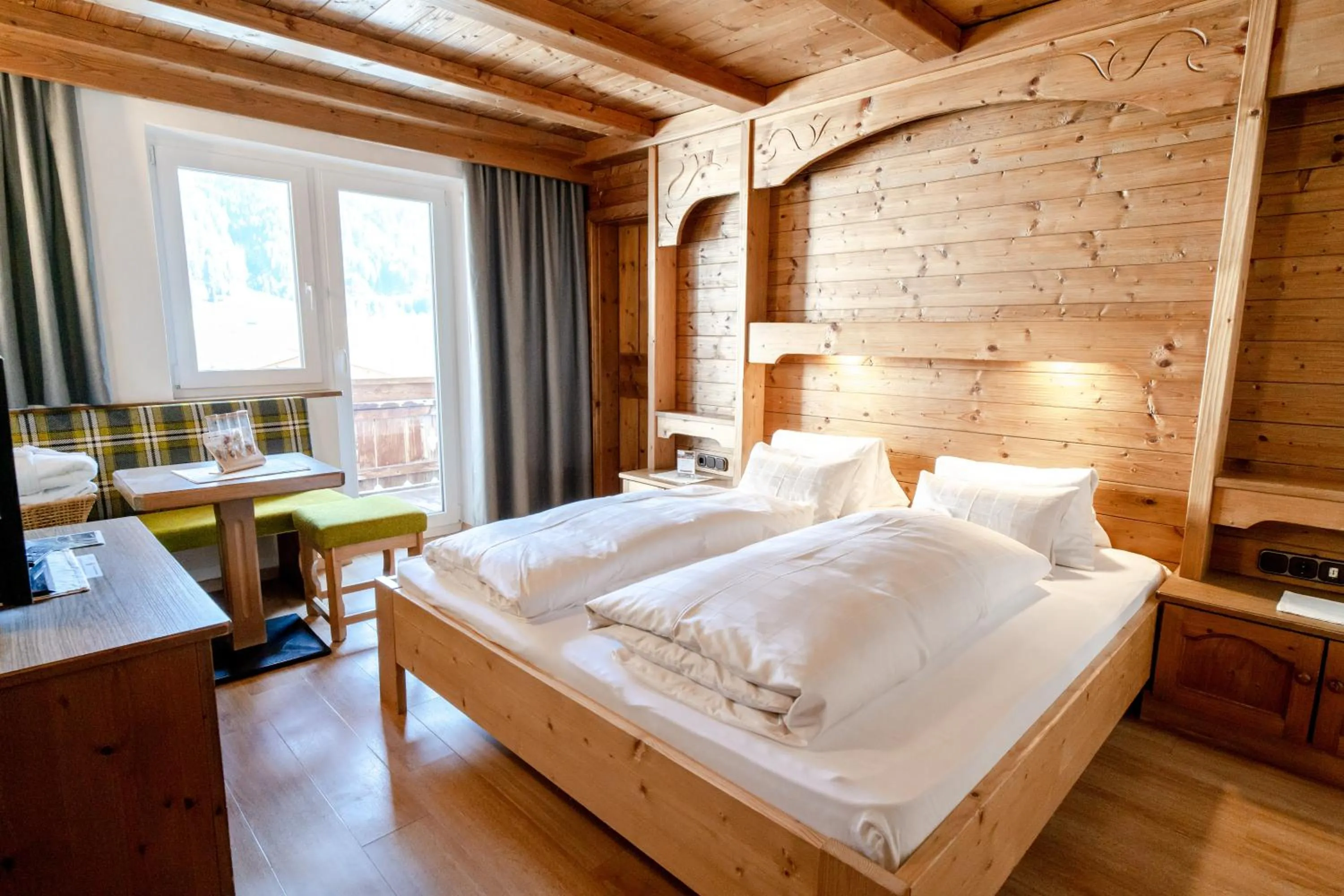 Bed in Alpen Gasthof Apartments Hohe Burg
