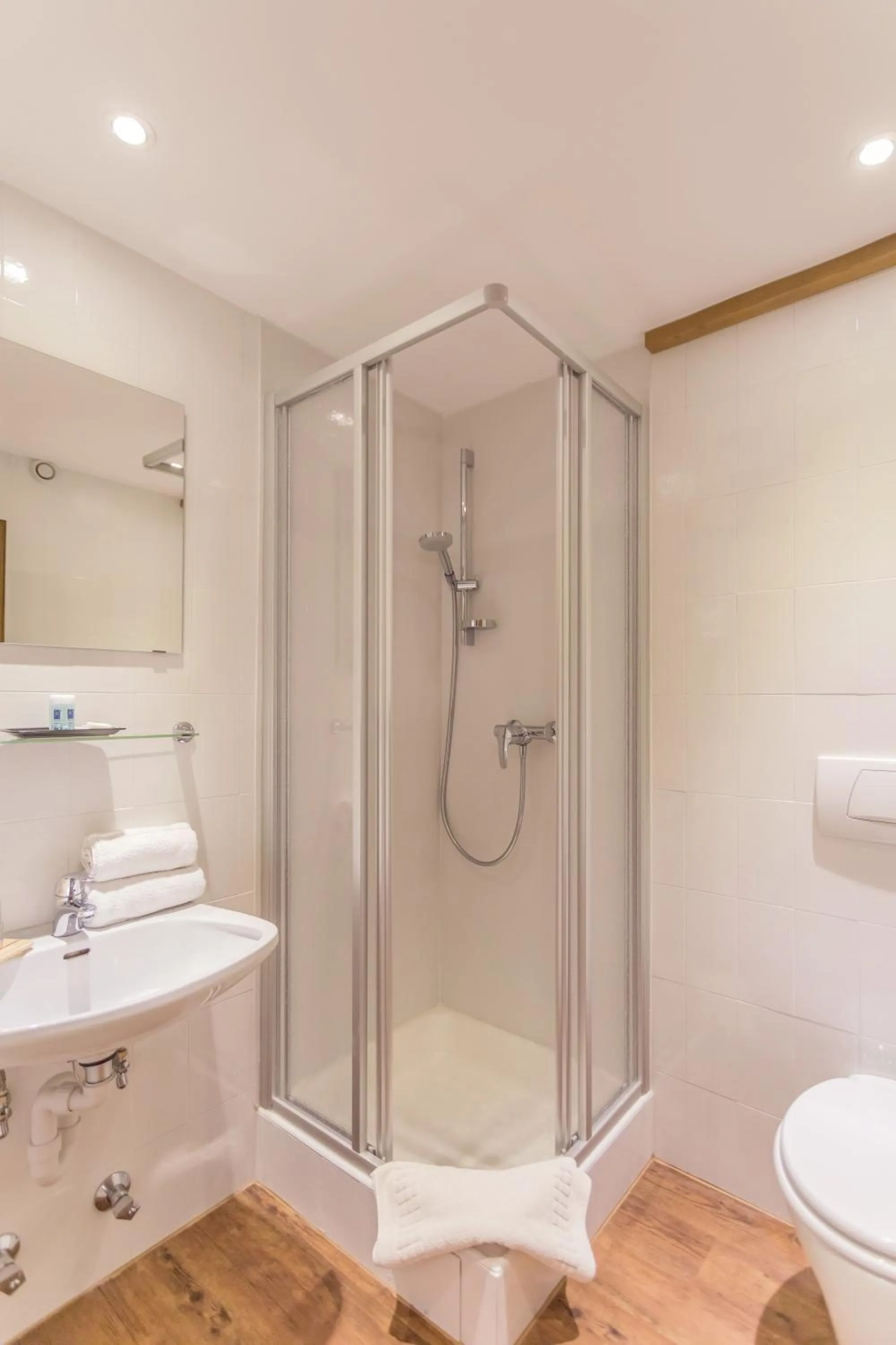 Bedroom in Alpen Gasthof Apartments Hohe Burg