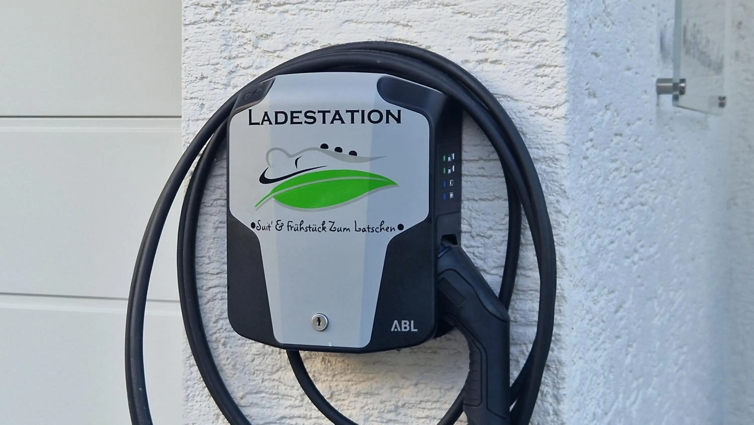 Parking in Suit' & Frühstück Zum Latschen - Adults Only