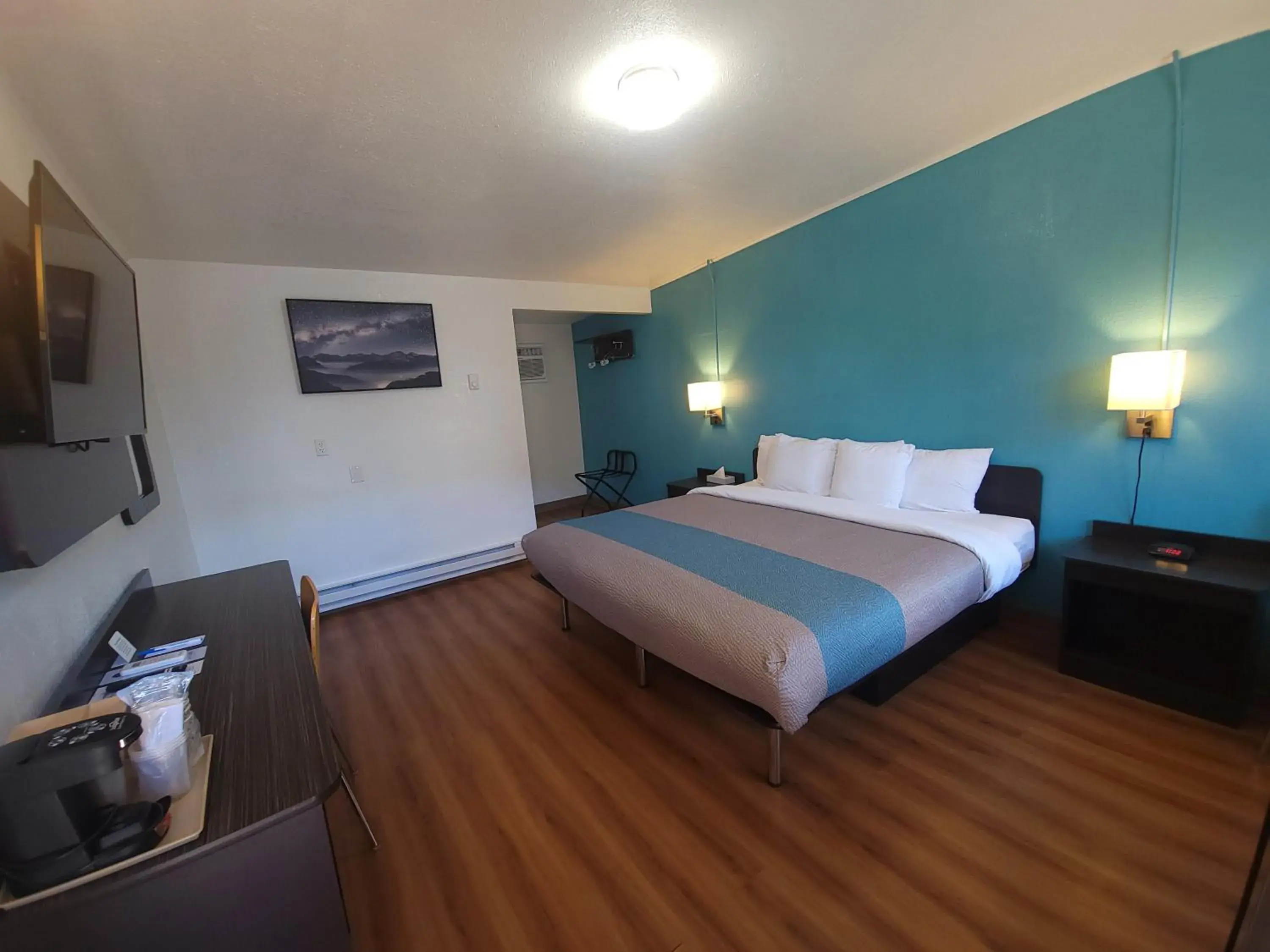 Bed in Othello Inn And Suites Bed in Othello Inn And Suites