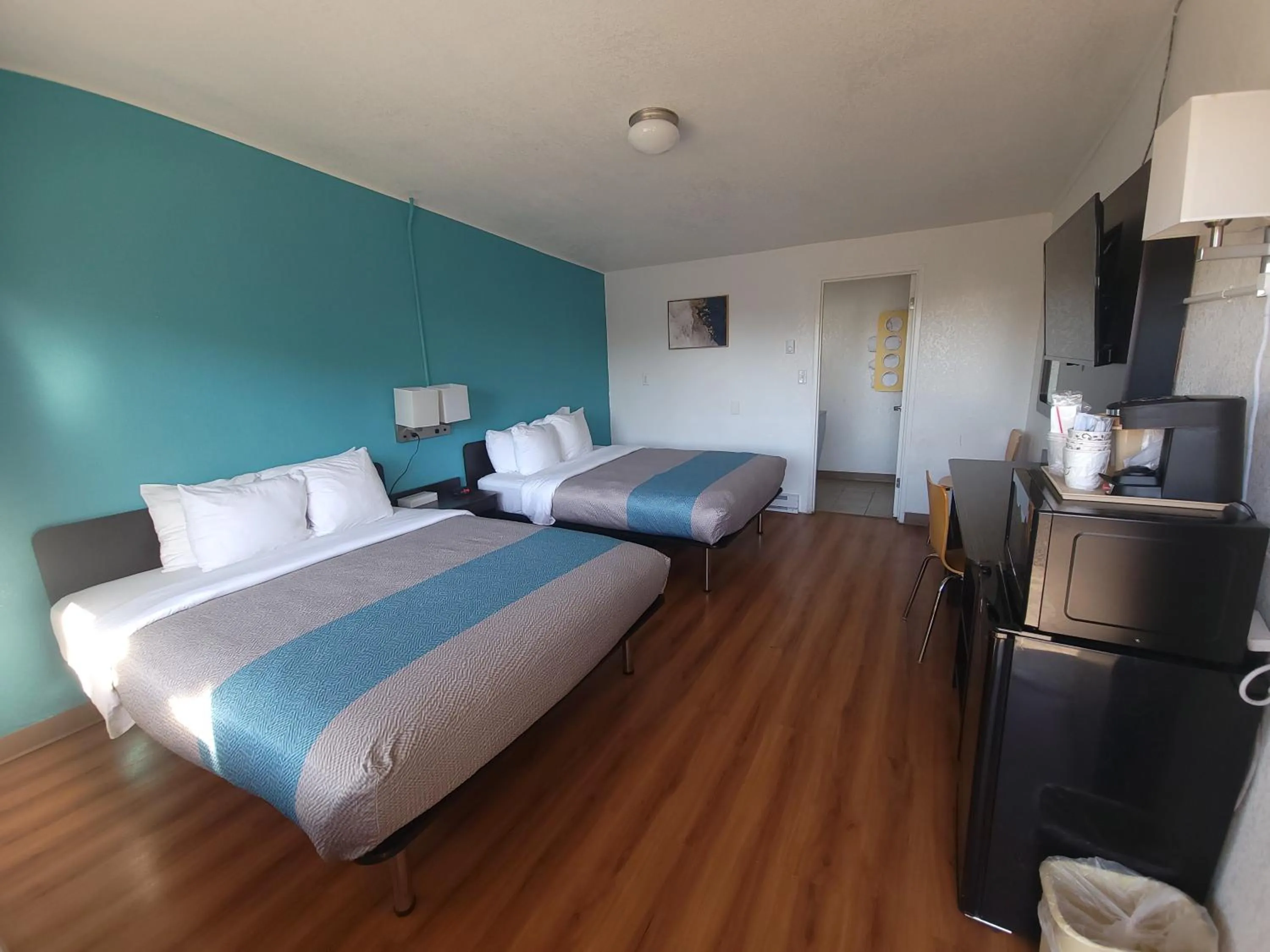 Bed in Othello Inn And Suites