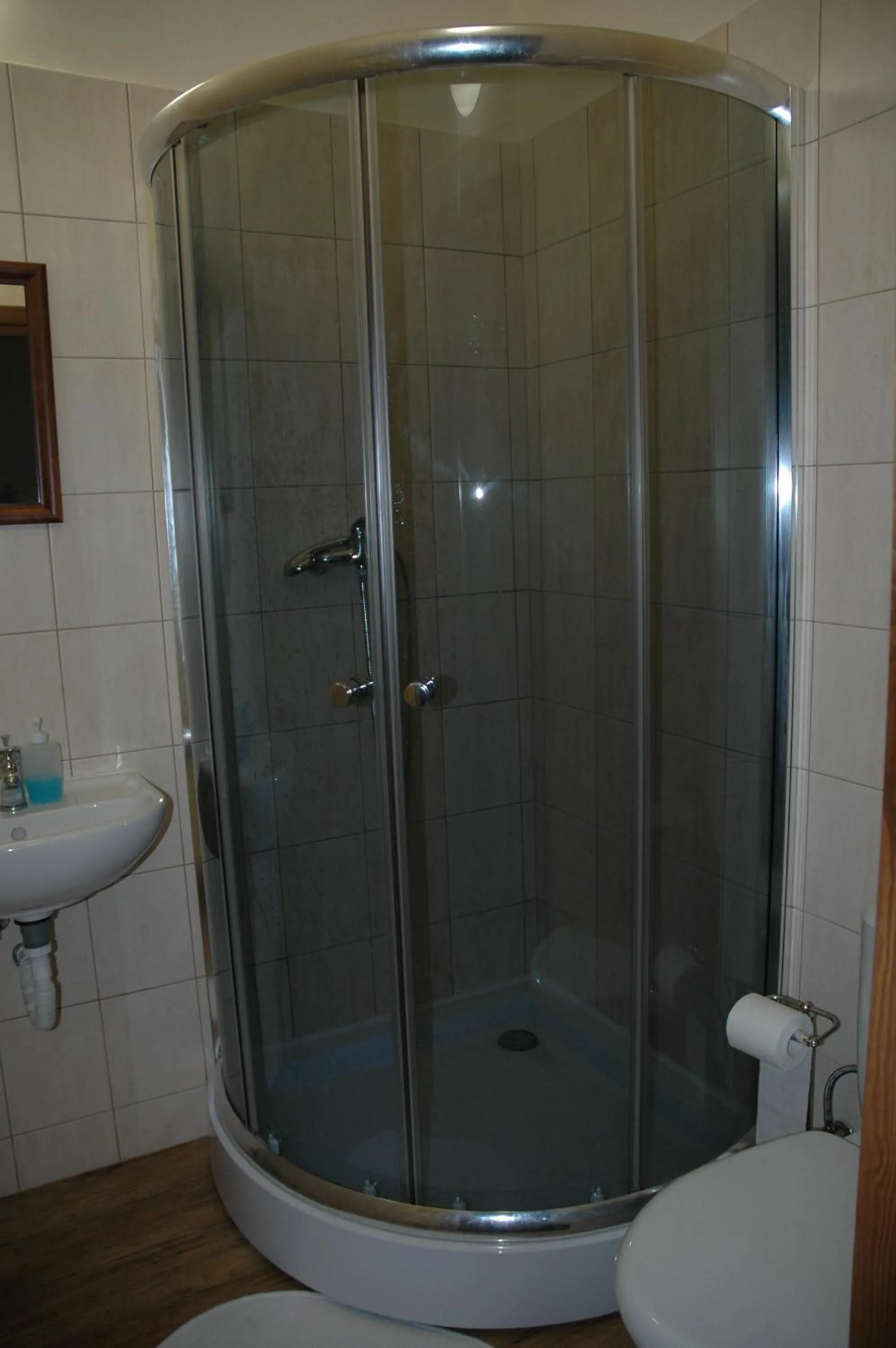 Shower in Hotel Mrázek