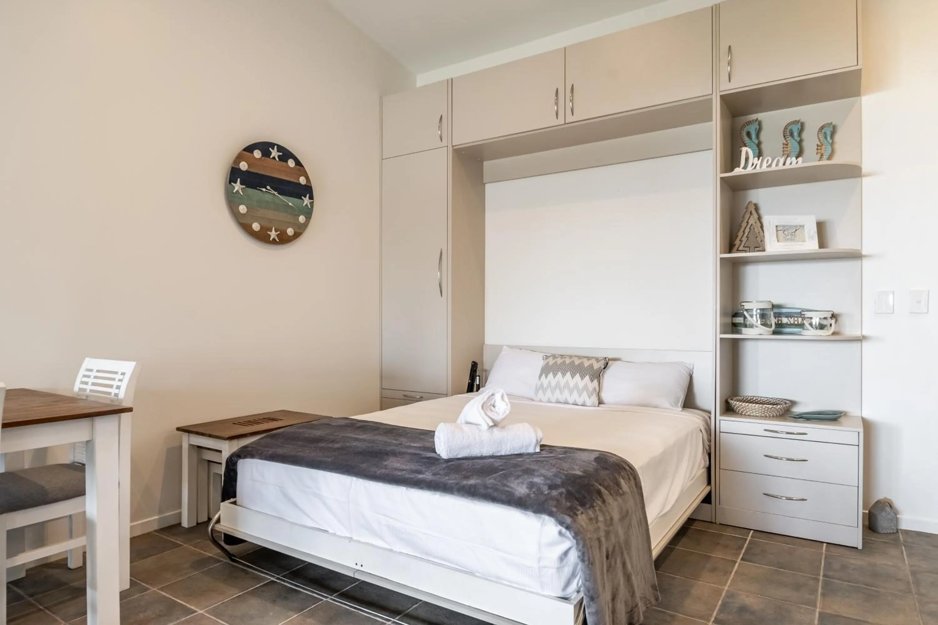 Sea Breeze - Lennox Head