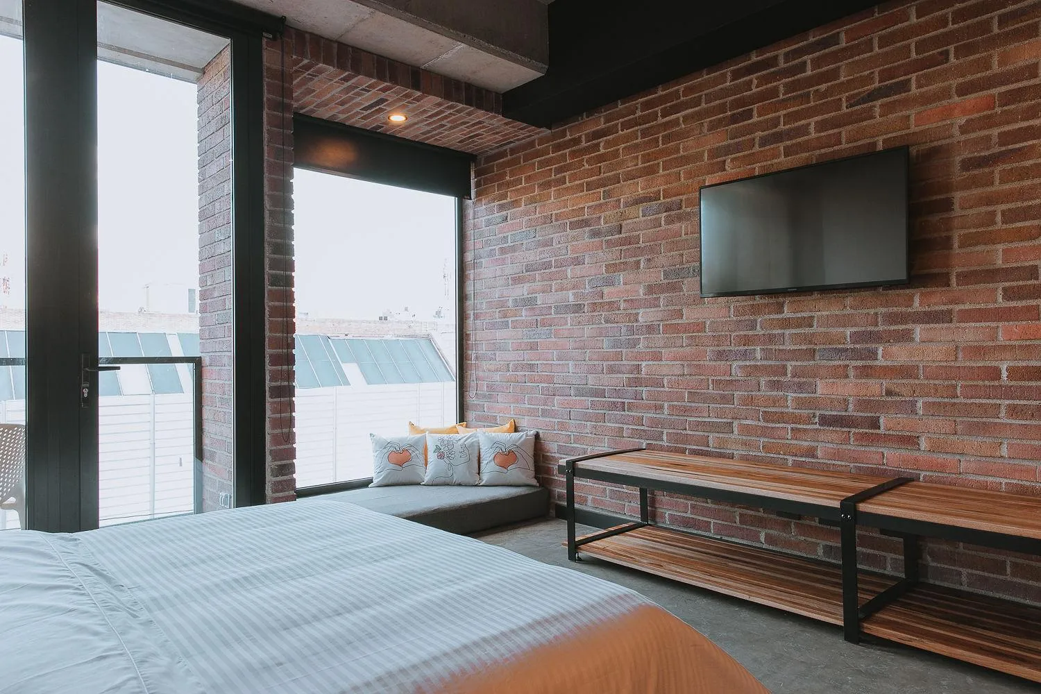 Bed in Hotel 3450 Living Lofts