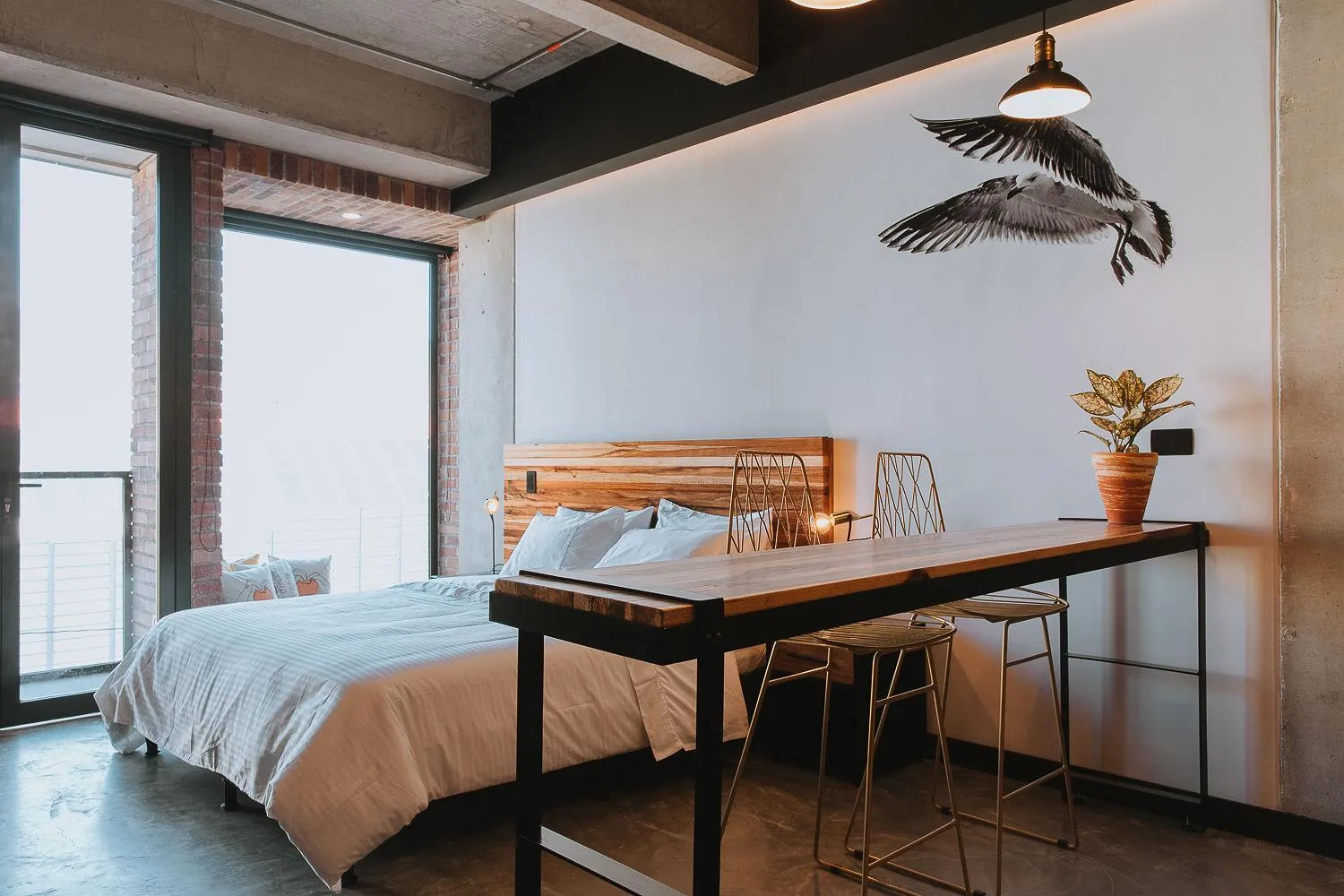 Bed in Hotel 3450 Living Lofts