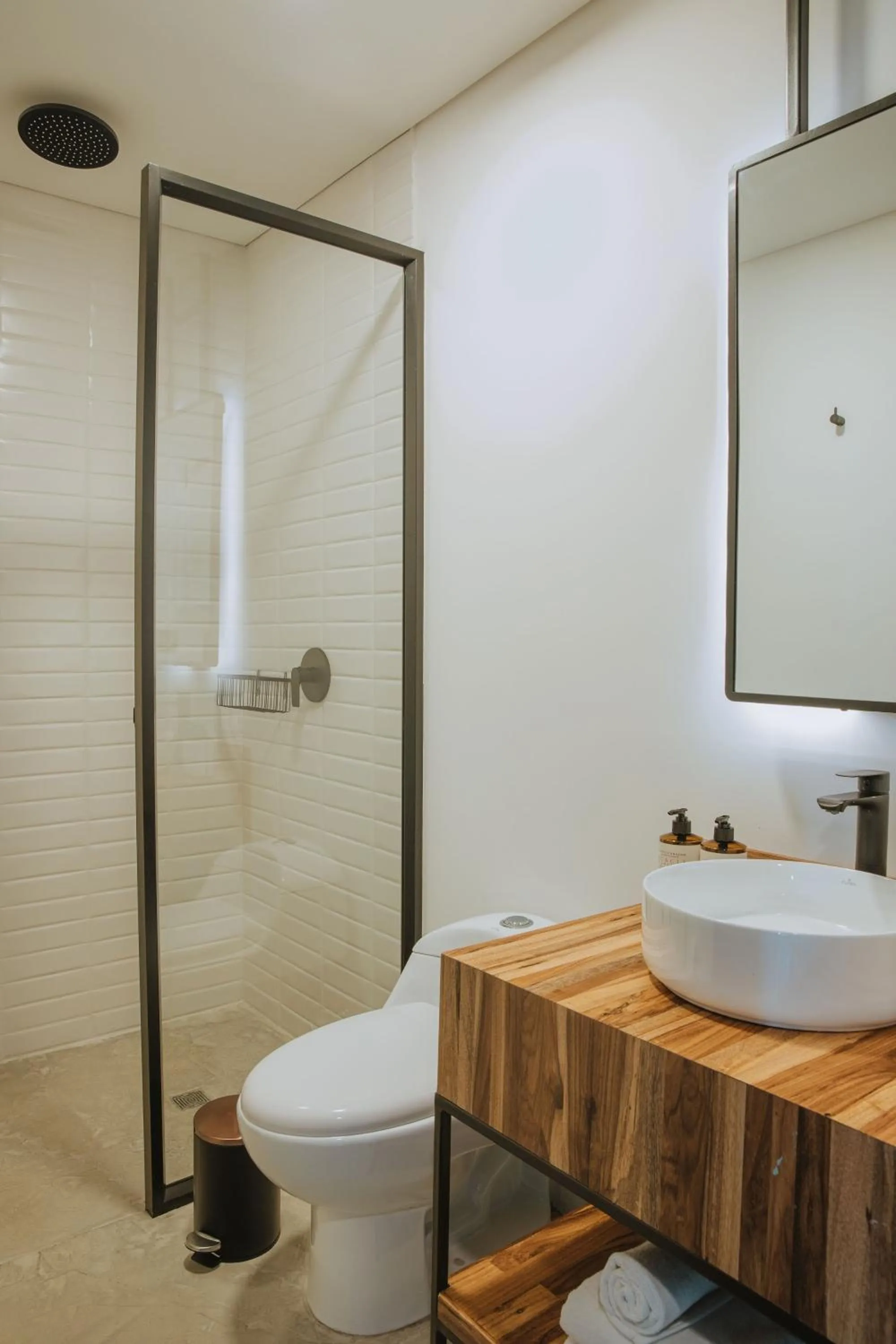 Shower in Hotel 3450 Living Lofts