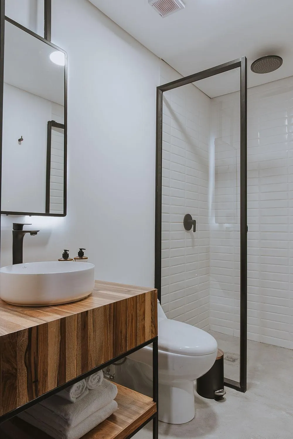 Shower in Hotel 3450 Living Lofts