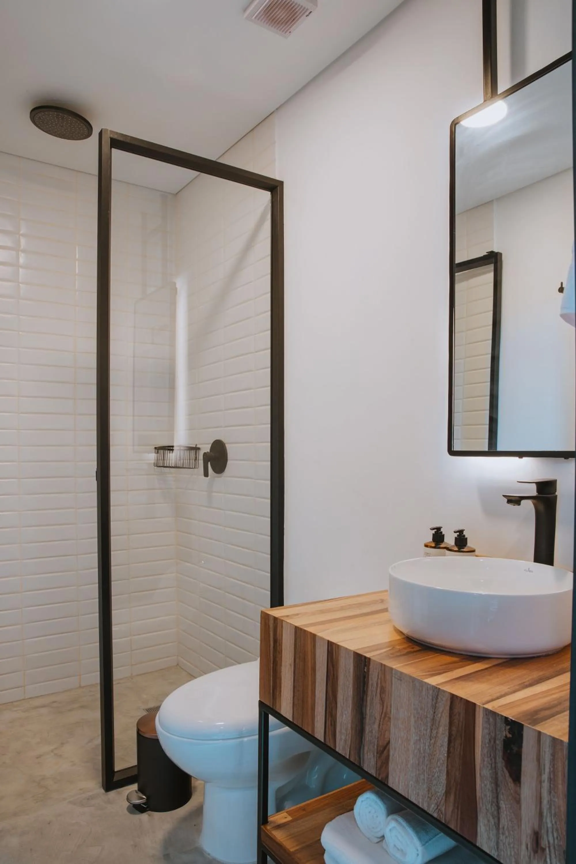 Bathroom in Hotel 3450 Living Lofts