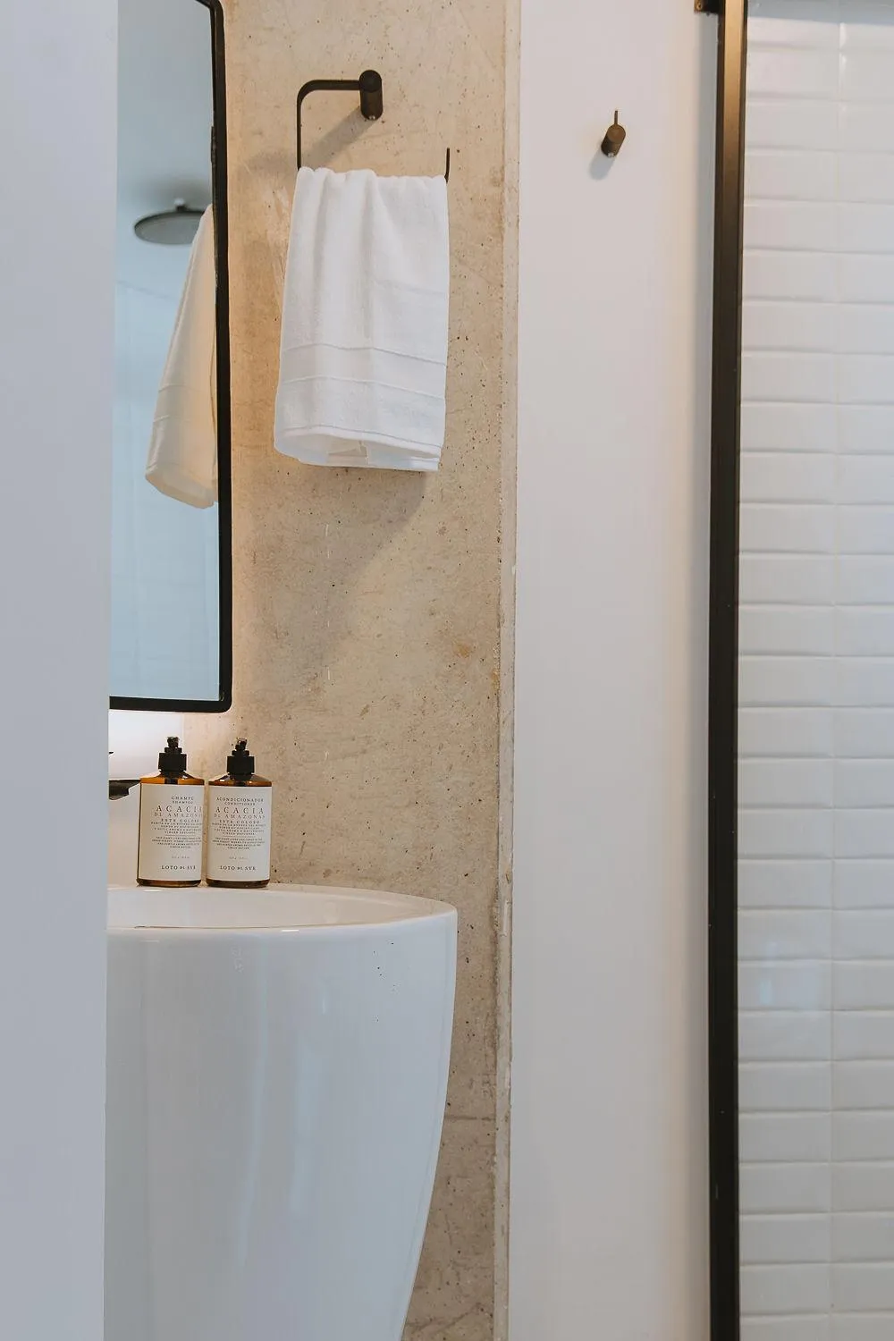 Bathroom in Hotel 3450 Living Lofts