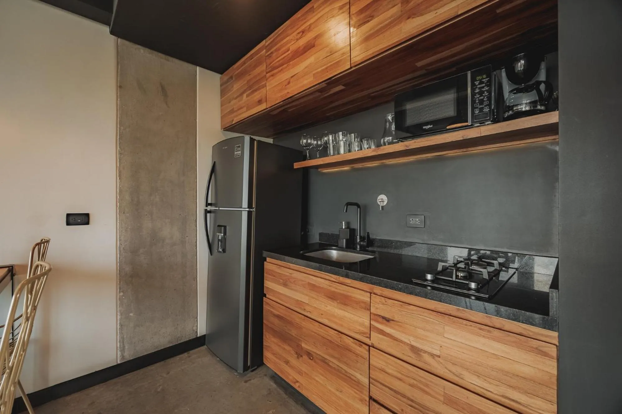 Kitchen or kitchenette in Hotel 3450 Living Lofts