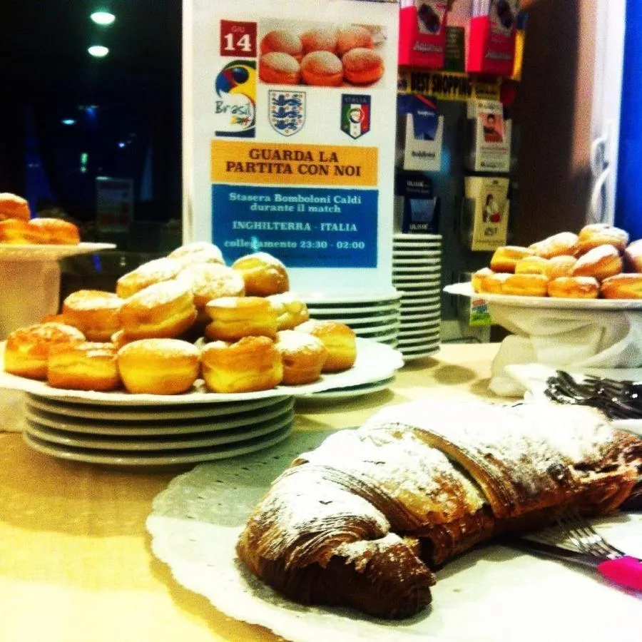 Buffet breakfast in Hotel Jole