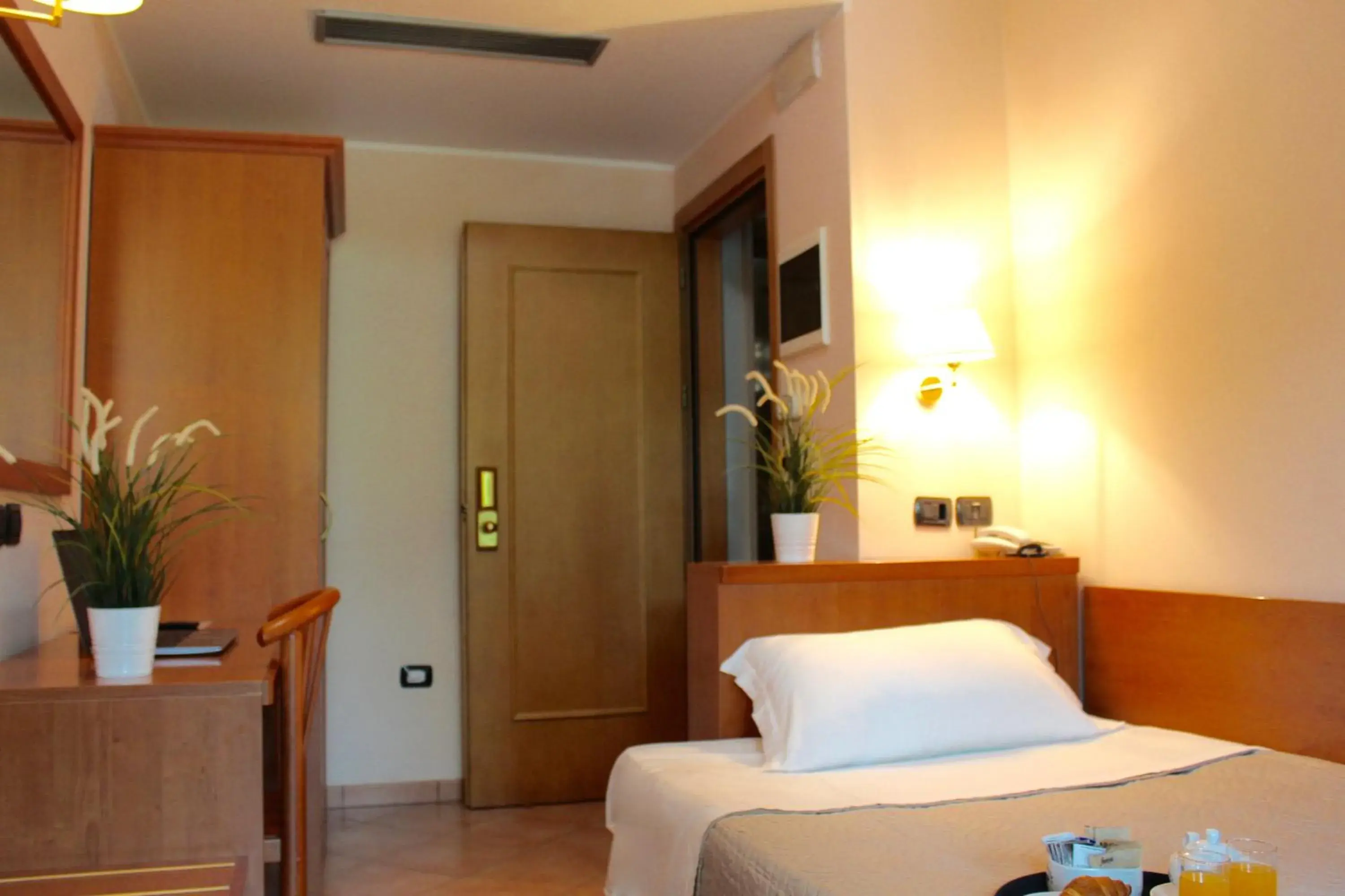 Bed in Hotel Jole Bed in Hotel Jole