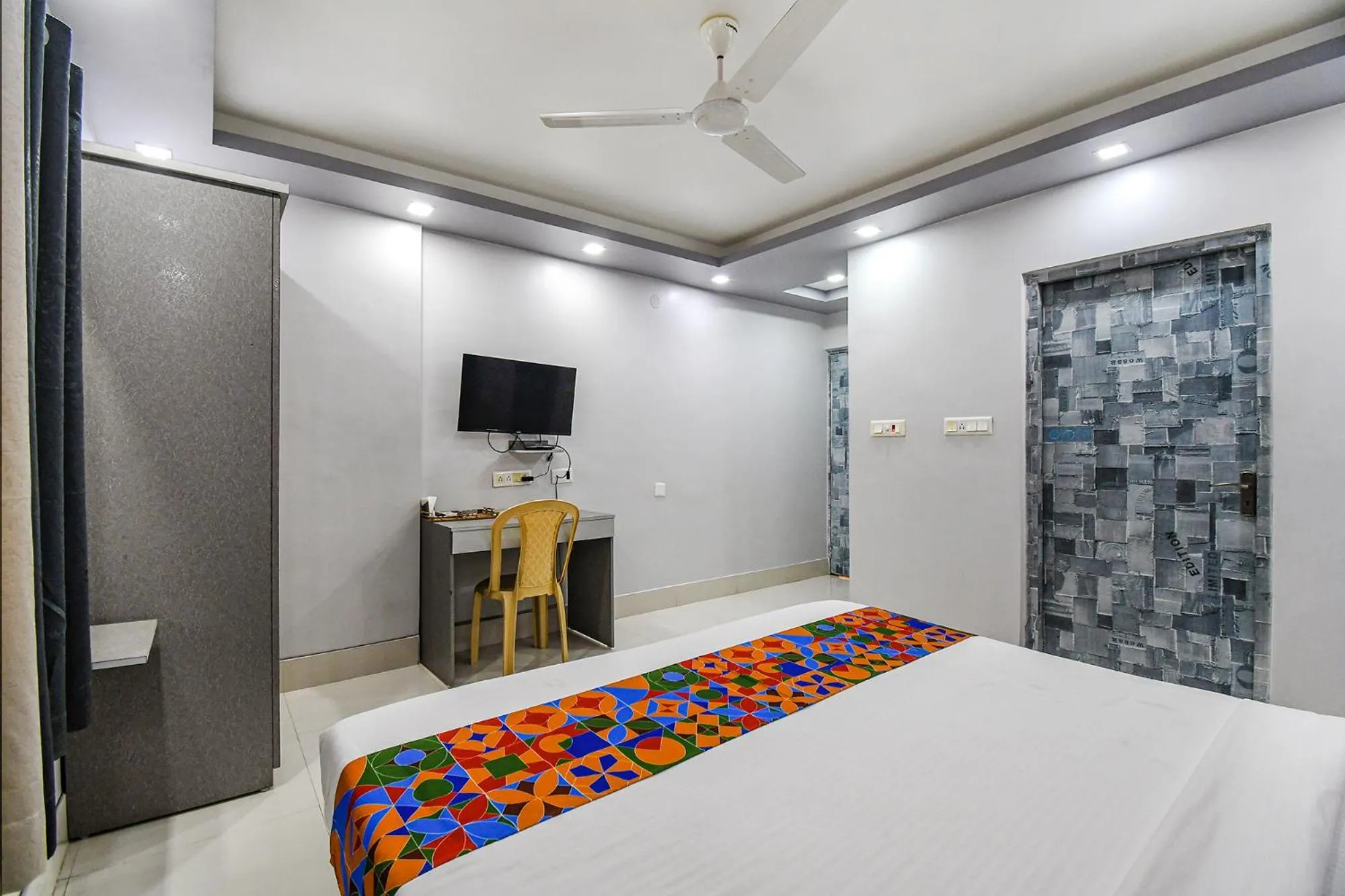 Bed in FabHotel New Annapurna Plaza - Nr Axis Mall