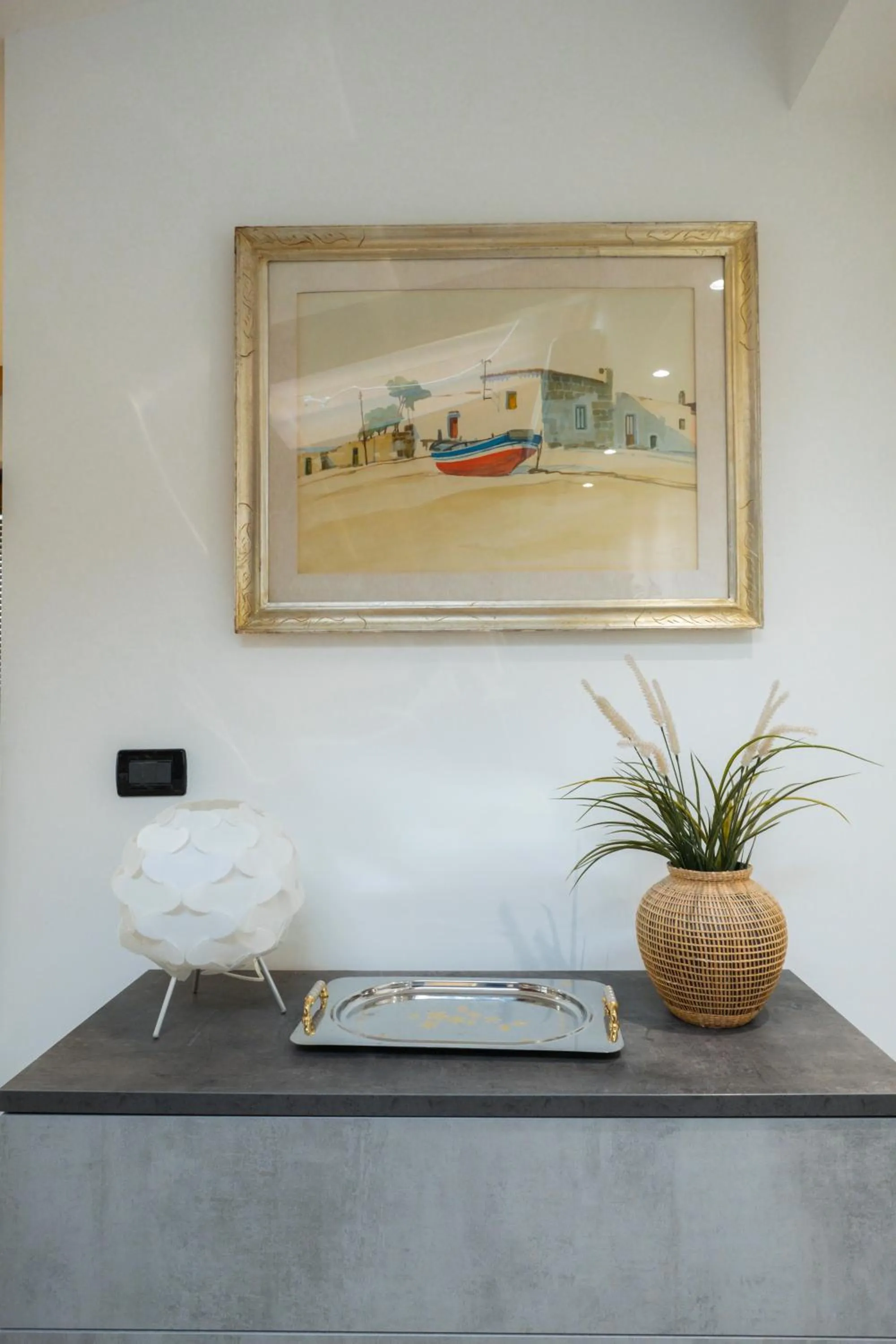 Communal lounge/ TV room in B&B Palazzo Storico Di Nicola