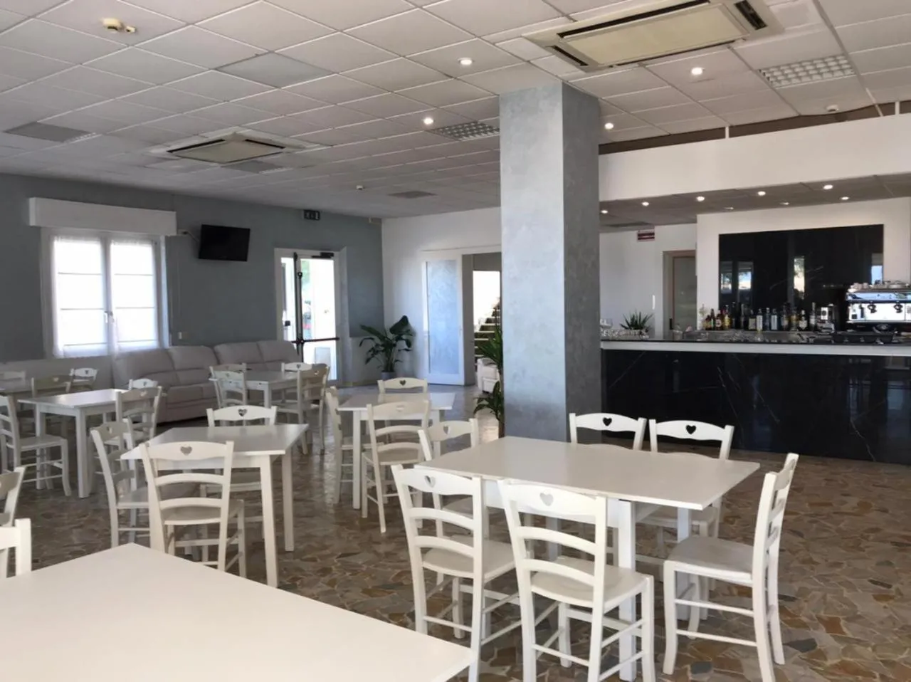 Restaurant/places to eat in Hotel Costazzurra by Interlux