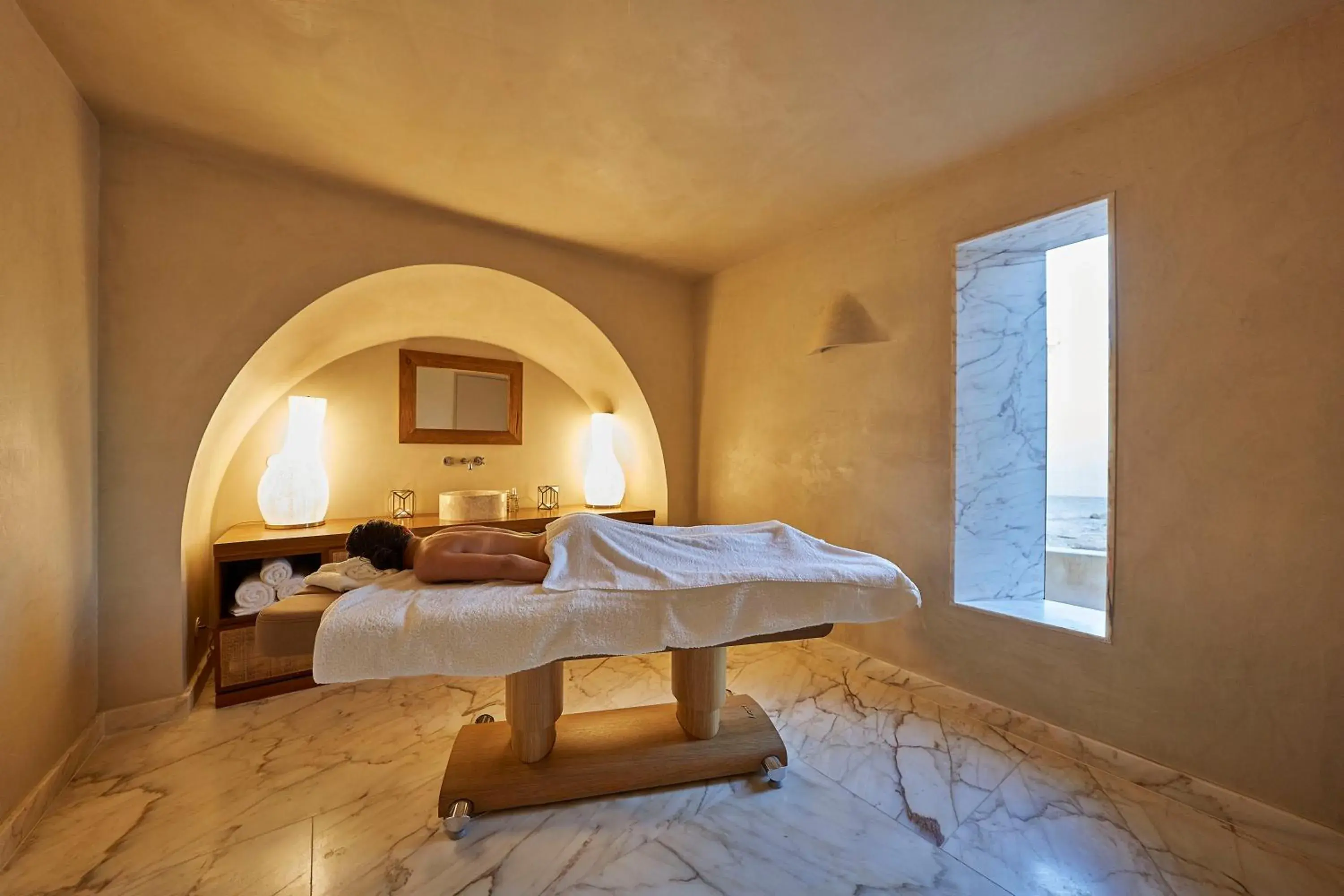 Massage, Bed in Praia do Canal Nature Retreat - Small Luxury Hotels of the World Massage, Bed in Praia do Canal Nature Retreat - Small Luxury Hotels of the World