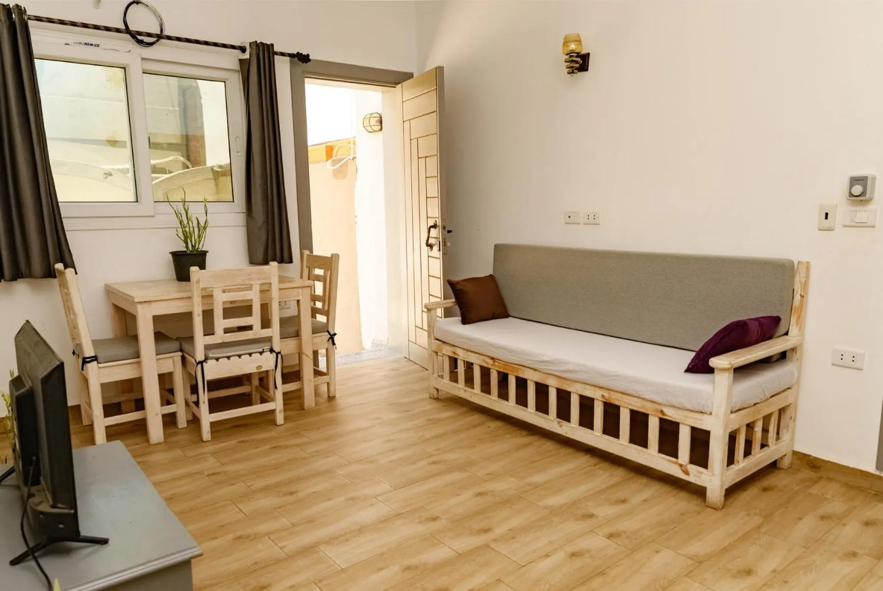 Living room, Bed in Elite Residence Dahab