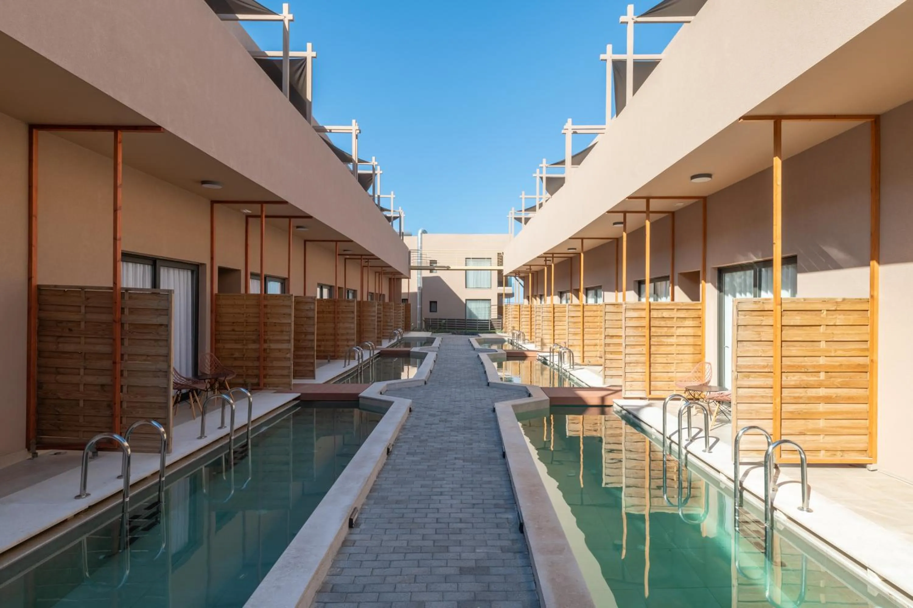 Swimming pool in Golden Bee Lifestyle