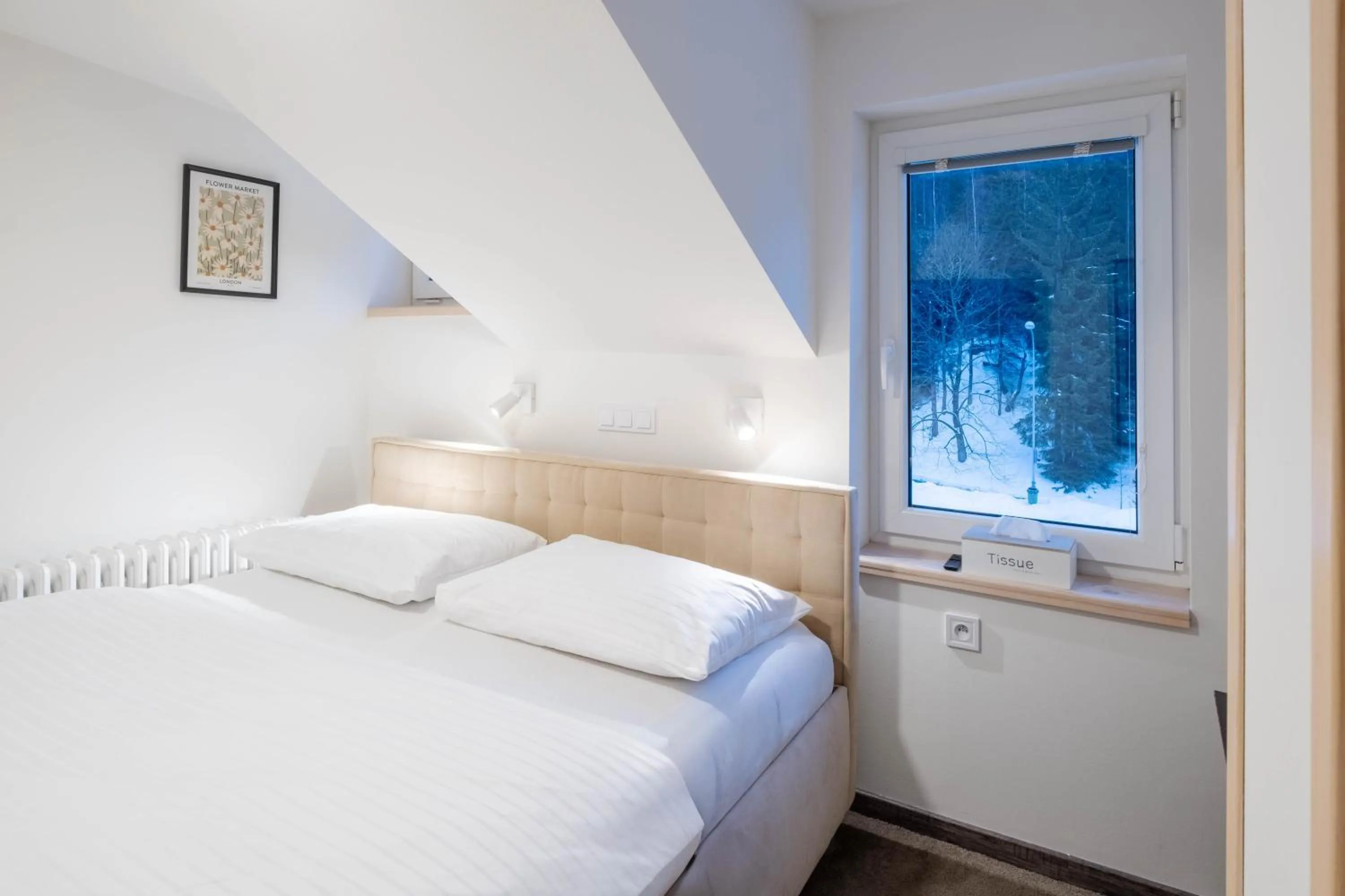 Bedroom, Bed in CHATA LESOVNA