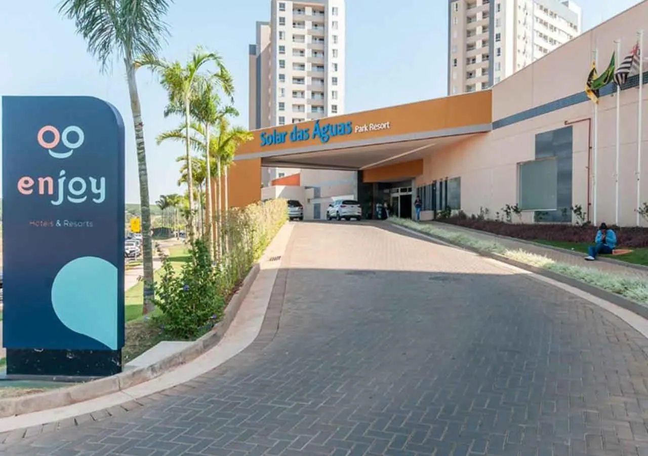 Property building in Enjoy Solar das Águas Park Resort