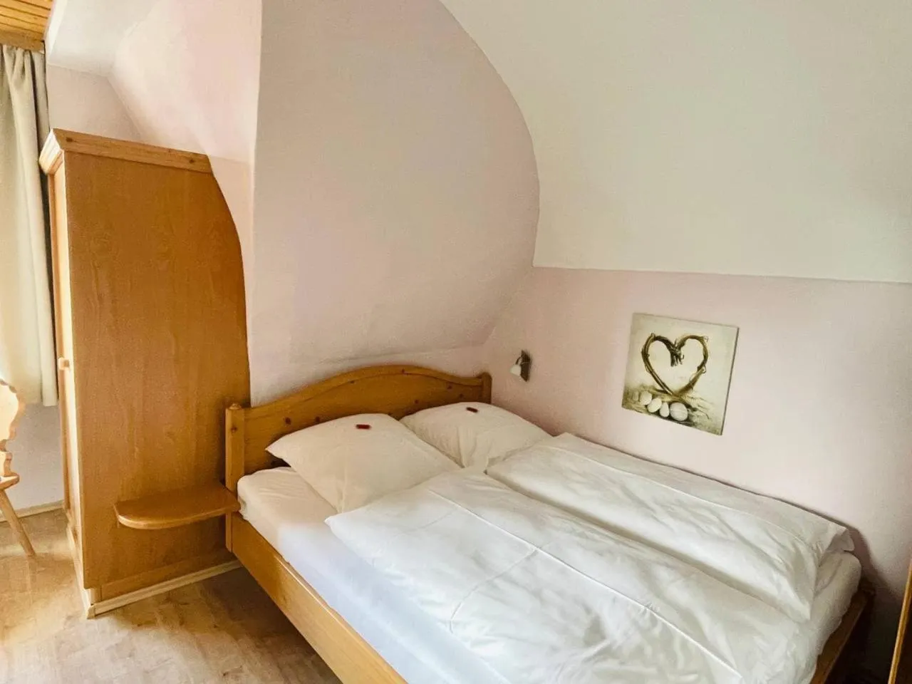 Bed in Bayerischer Hof