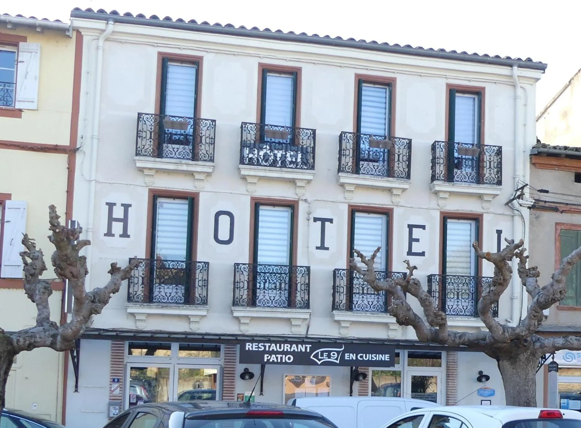 Property building in Le 9 en Cuisine