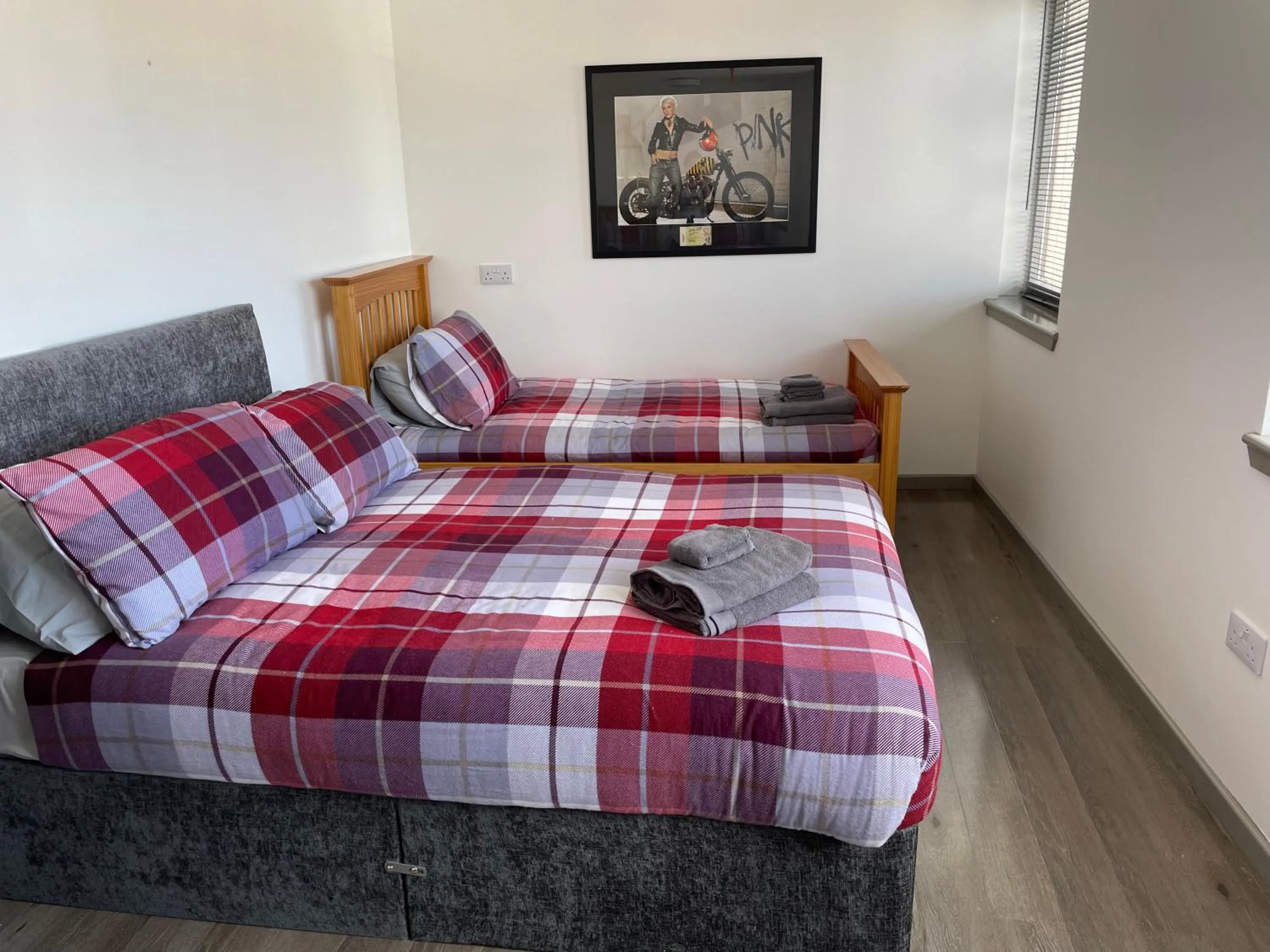 Bed in Rooms in Inverness