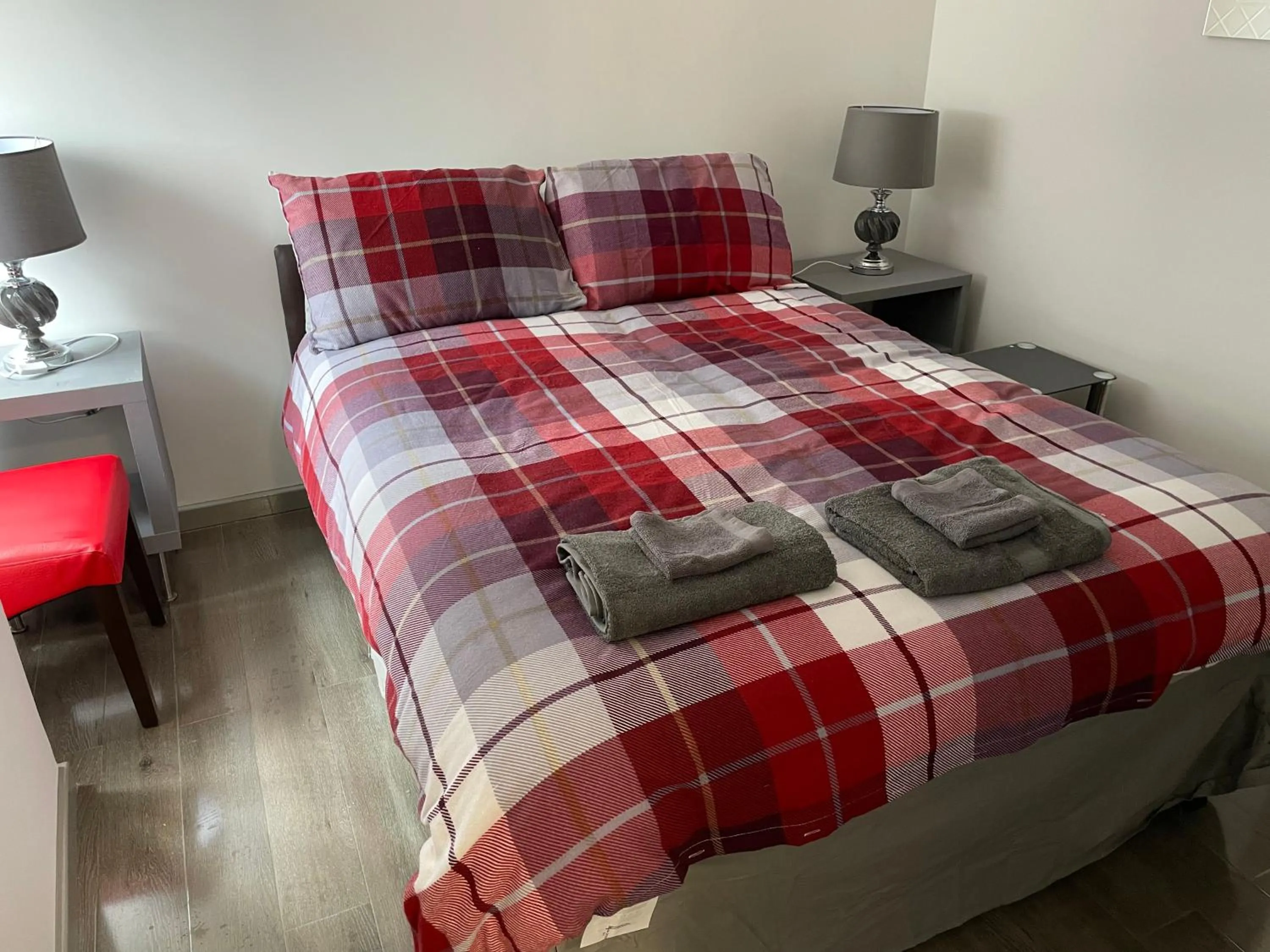 Bed in Rooms in Inverness