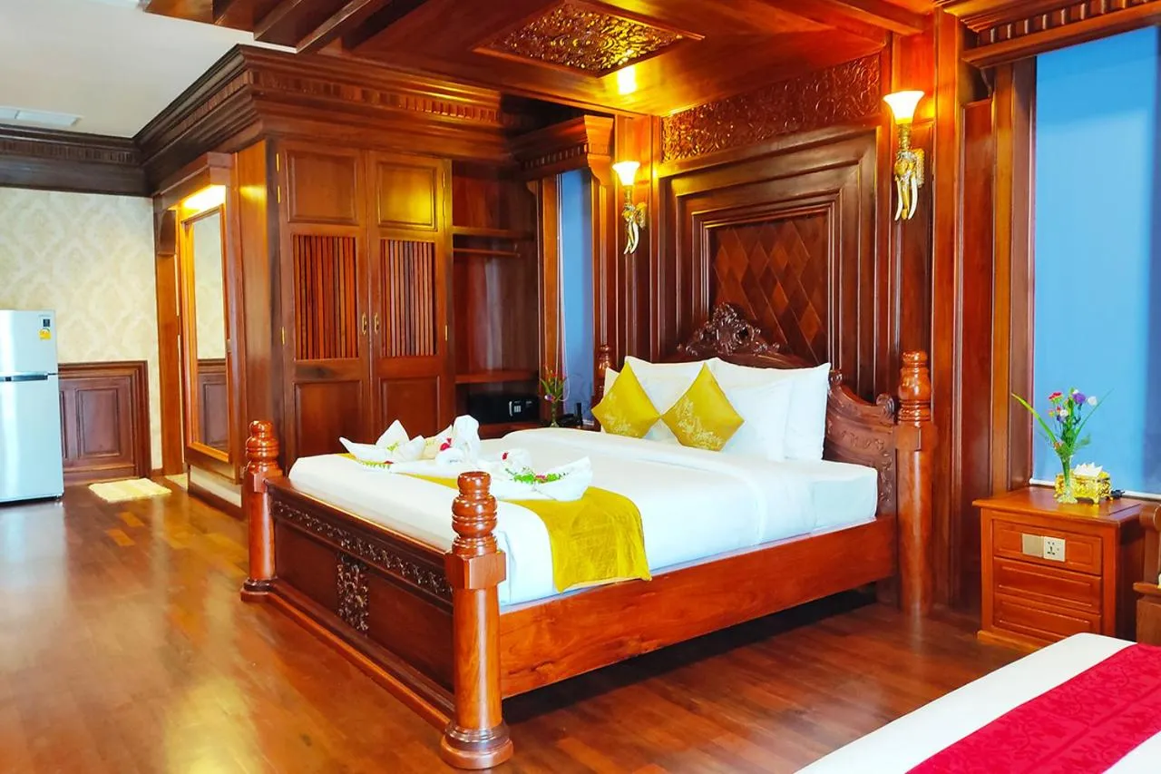 Bedroom, Bed in Try Palace Resort Sihanoukville