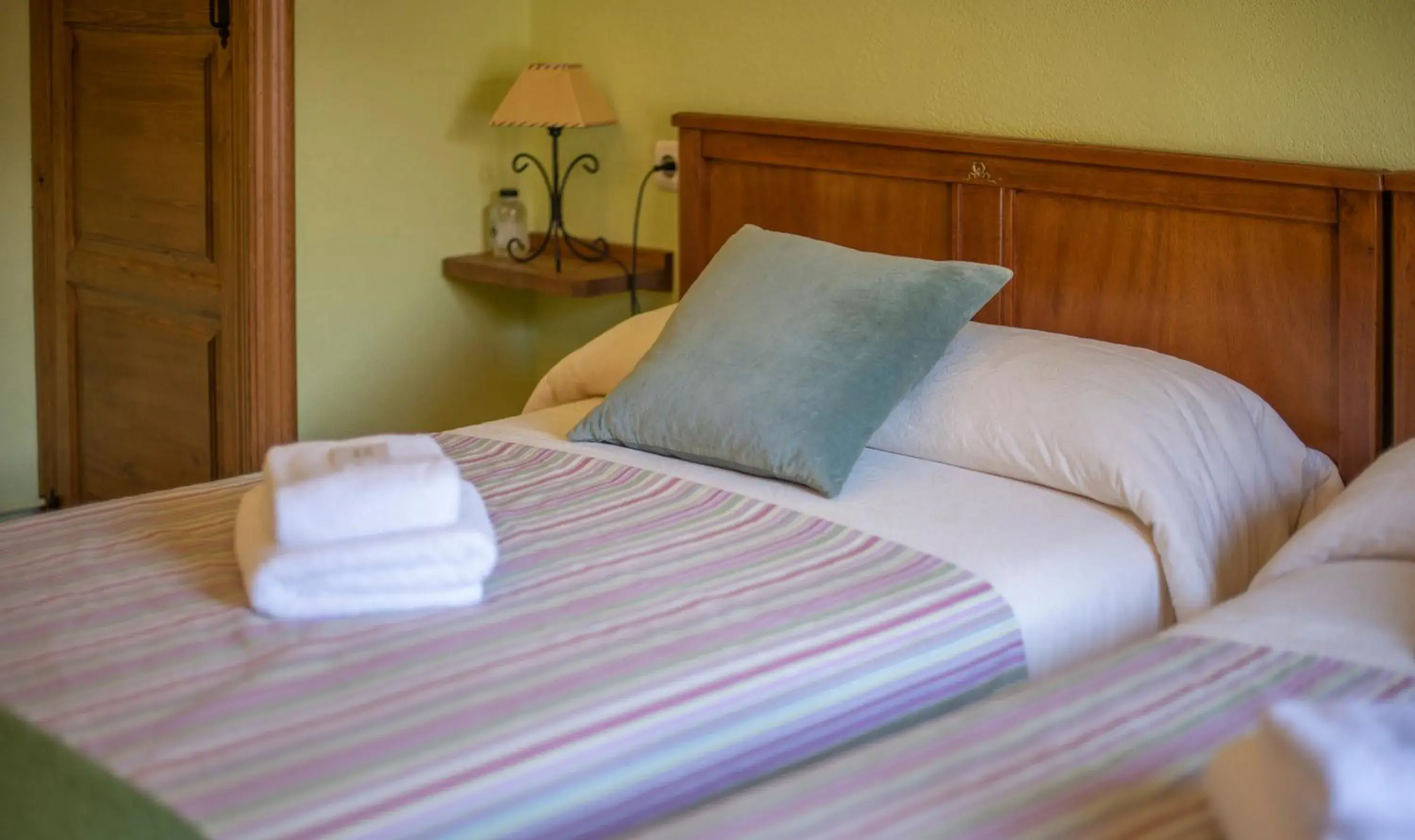 Deluxe Twin Room in Cal Giral II Deluxe Twin Room in Cal Giral II