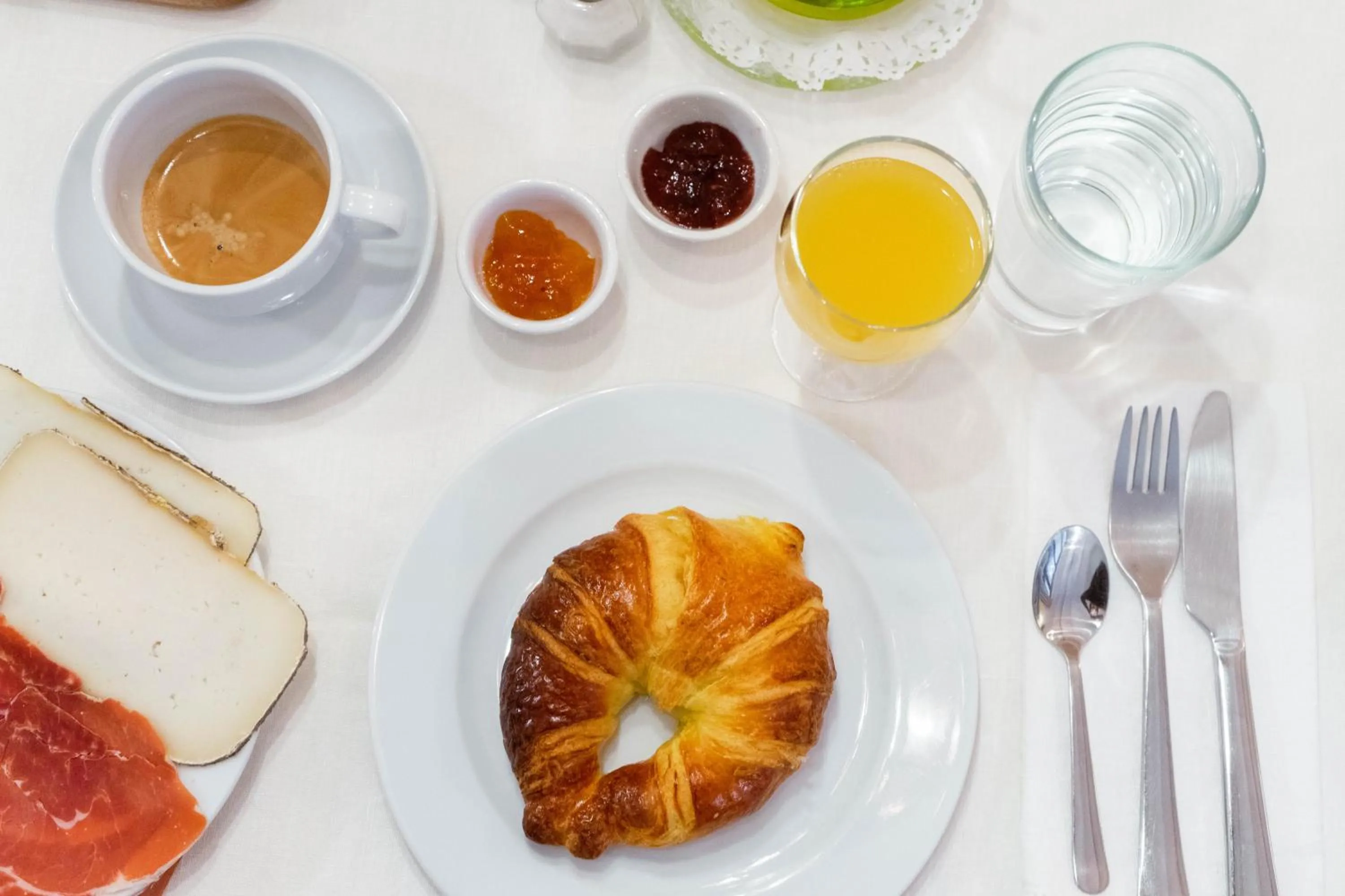 Breakfast in Cal Giral II