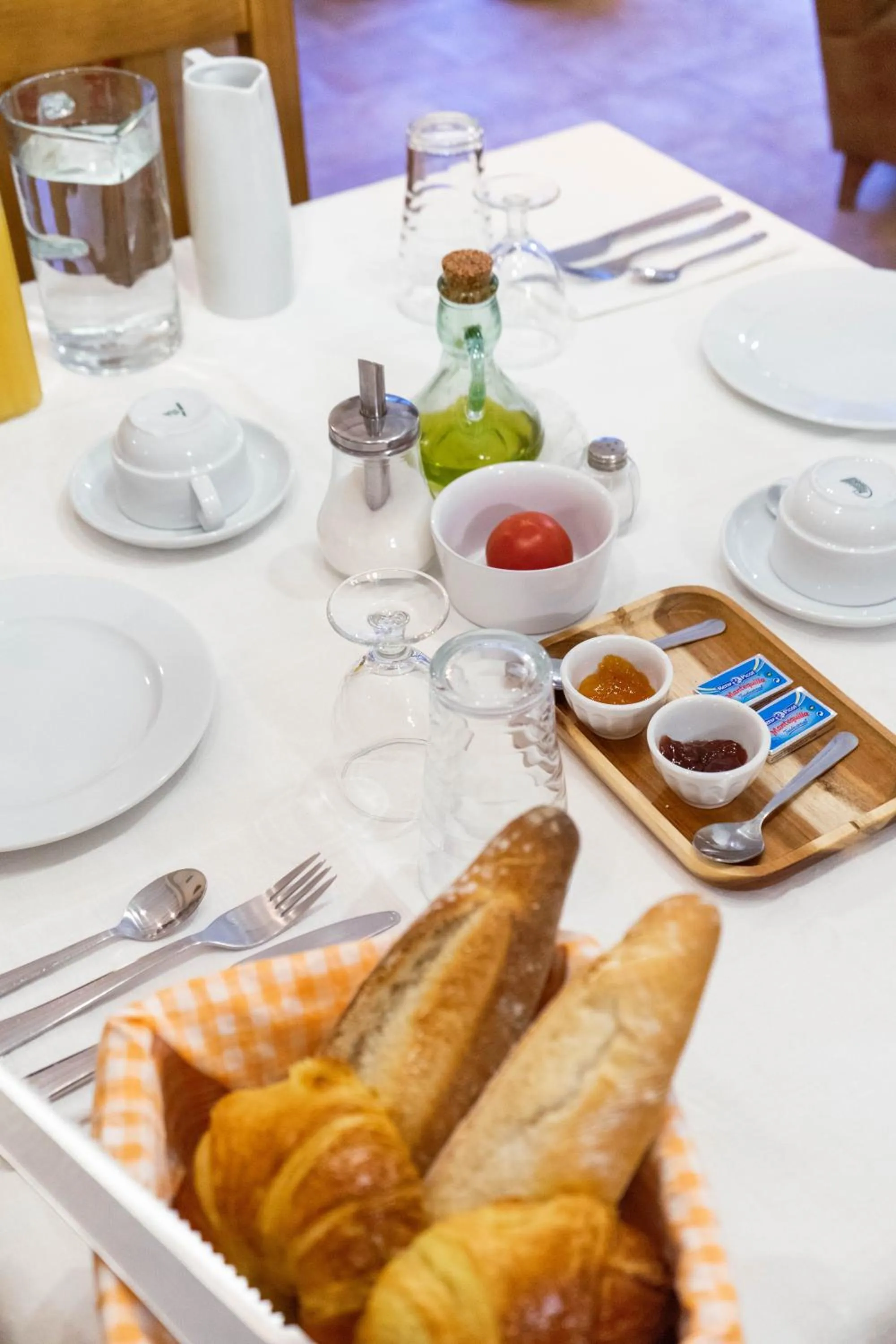 Breakfast in Cal Giral II