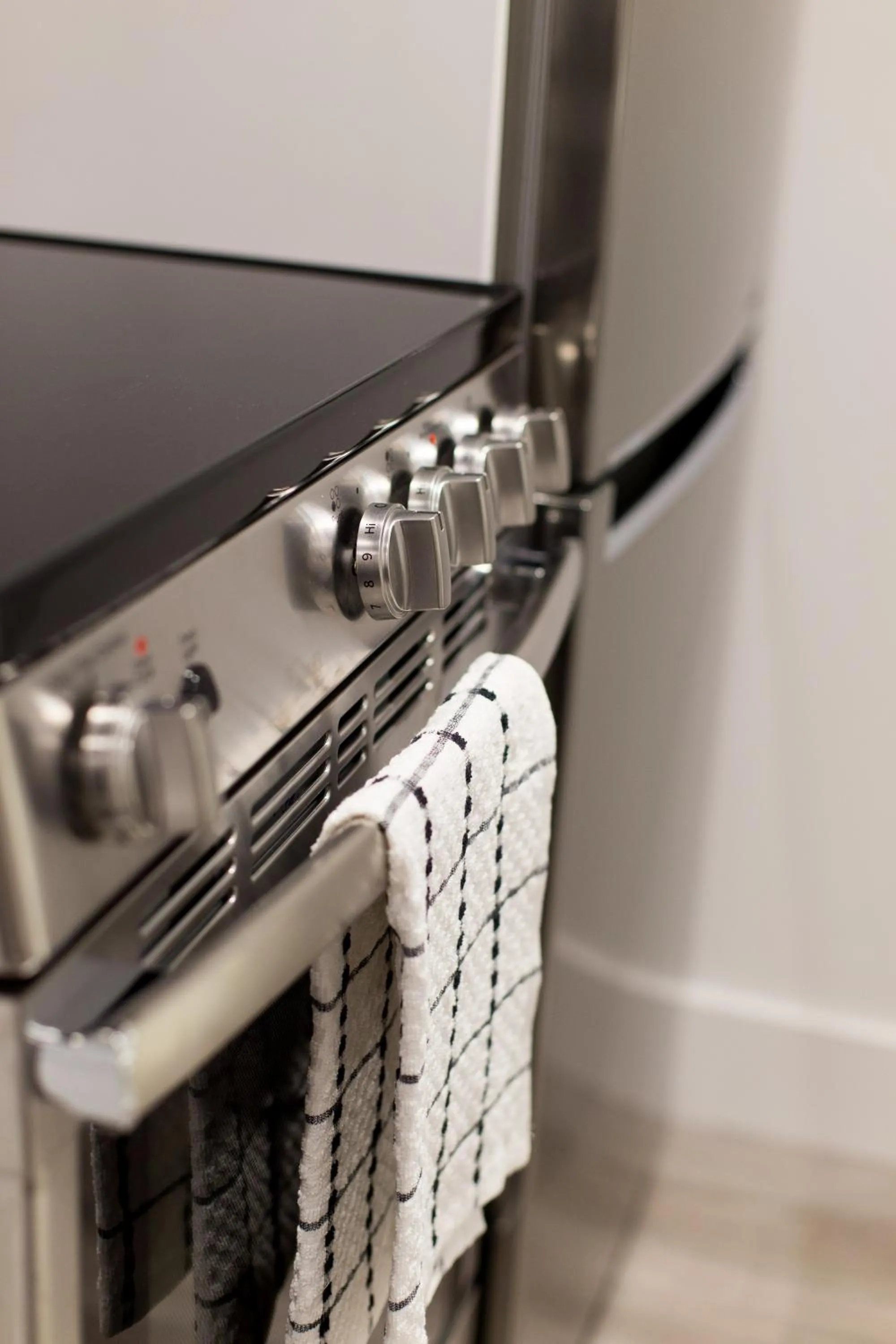 16 Studio Apartment-Hotel in Little Italy by Den Stays