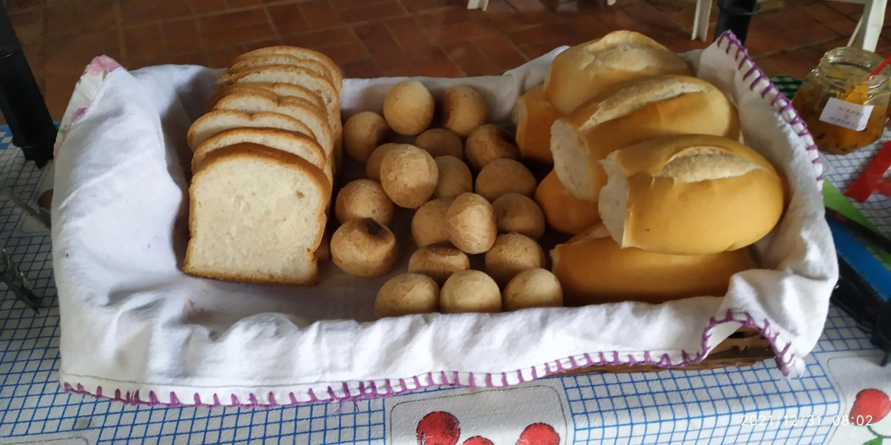 Breakfast in Pousada Canto dos Passaros