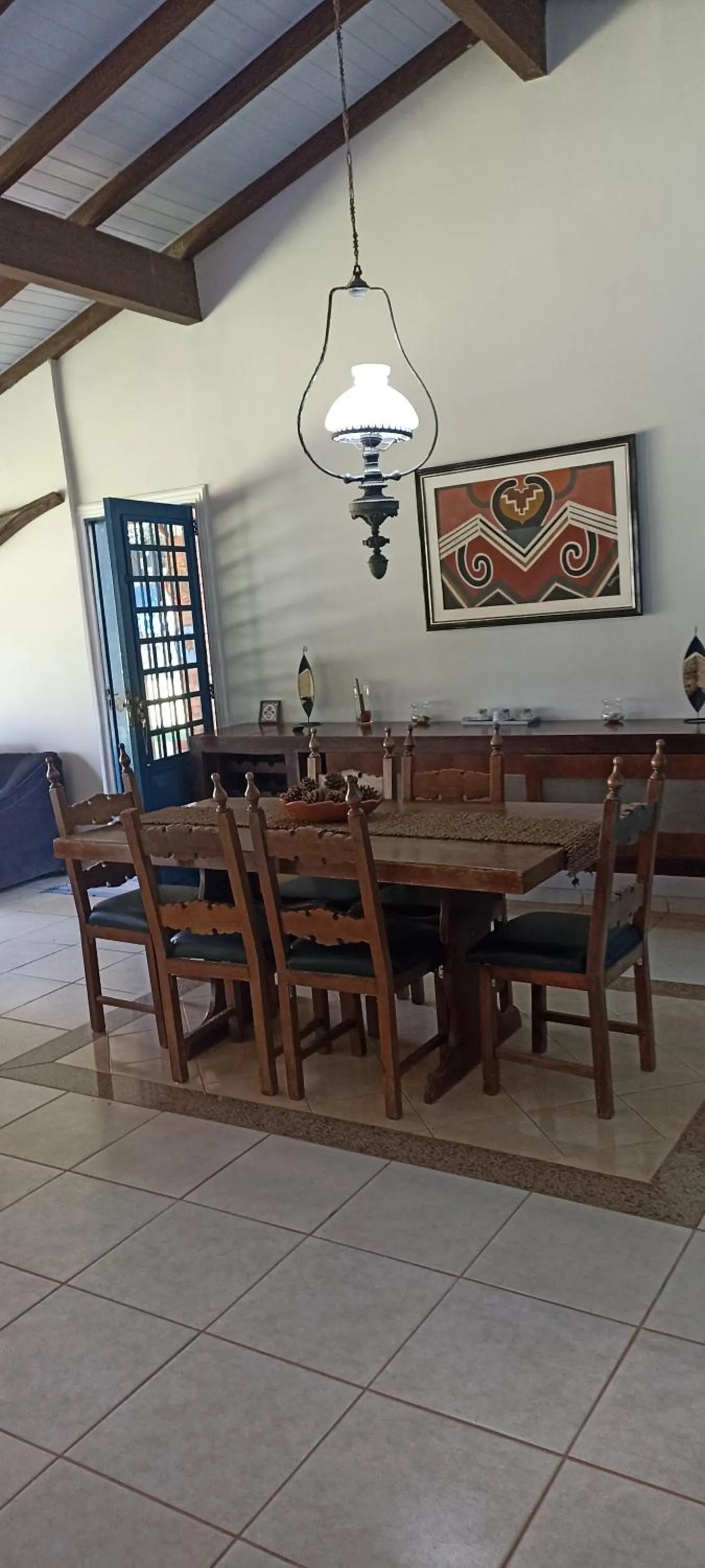 Communal lounge/ TV room in Pousada Canto dos Passaros