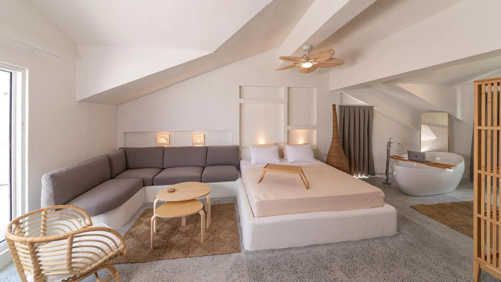 Photo of the whole room, Bed in L'olive homes