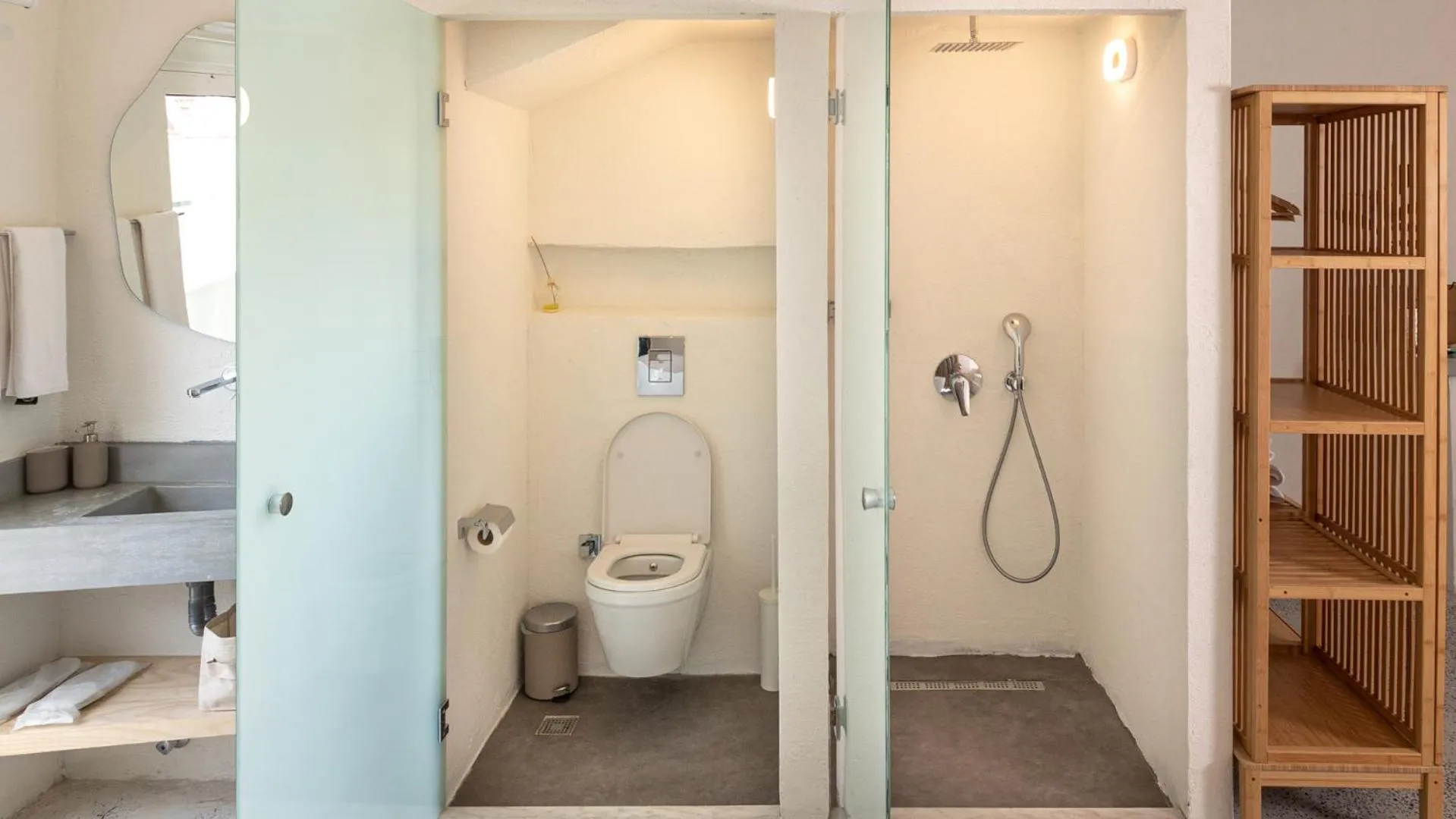 Bathroom in L'olive homes