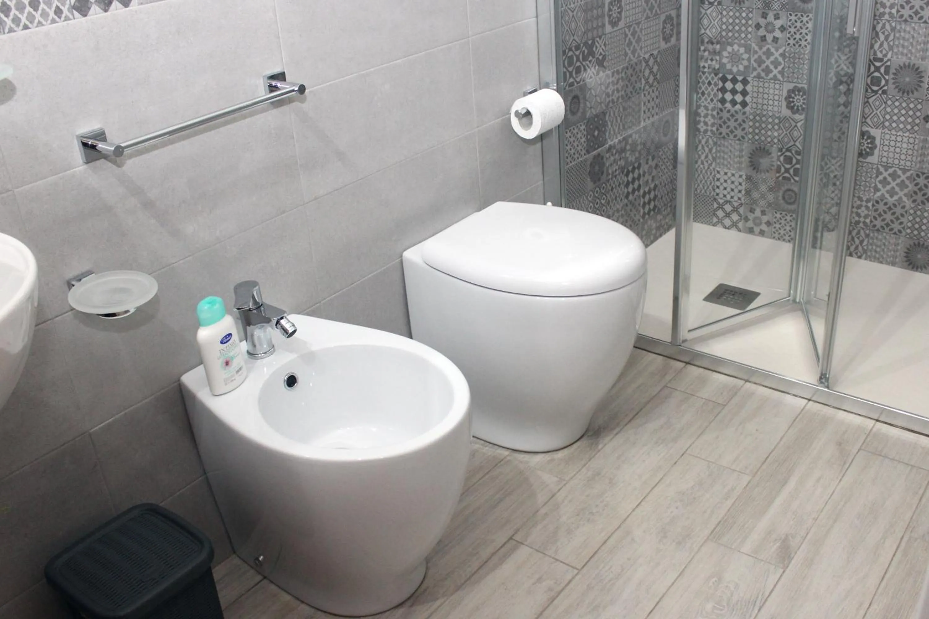 Shower in B&B Ciccannina